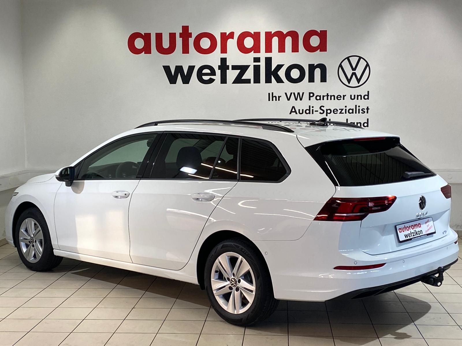 VW Golf Variant 1.5 eTSI mHEV Life DSG-showroom-element-2