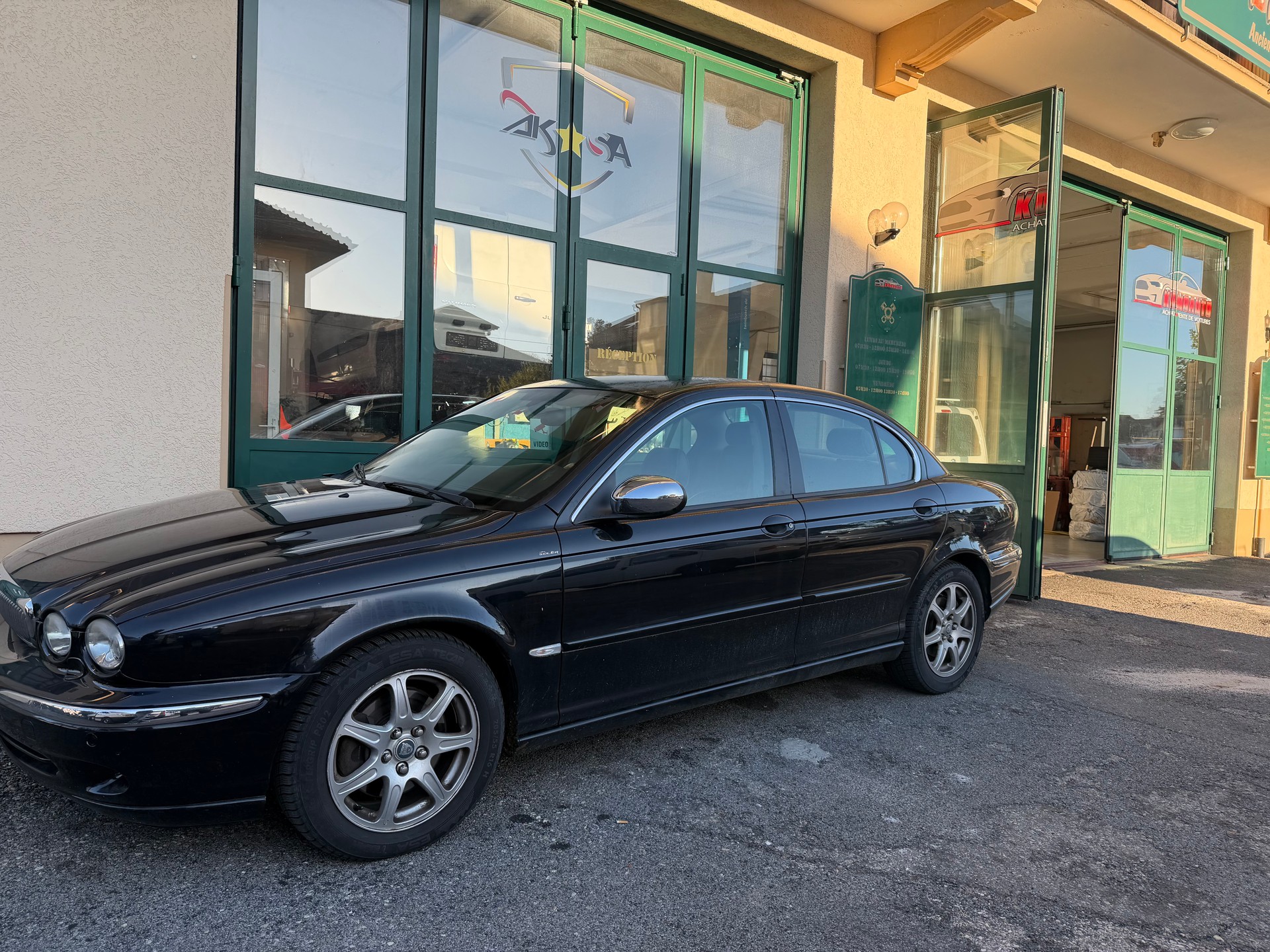 JAGUAR X-Type 3.0 V6 Traction4 Sovereign-showroom-element-1