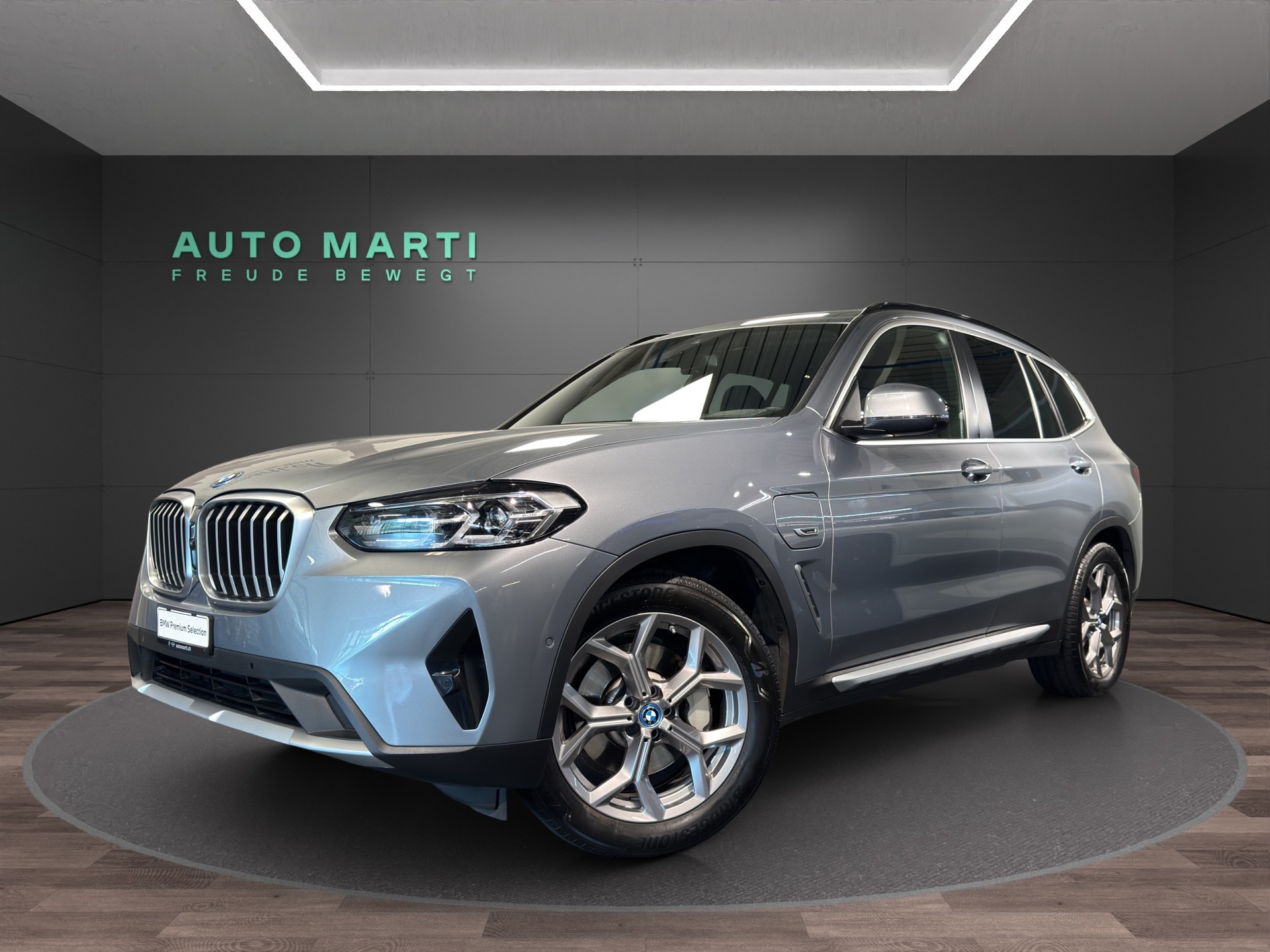 BMW X3 30e xDrive-image-0