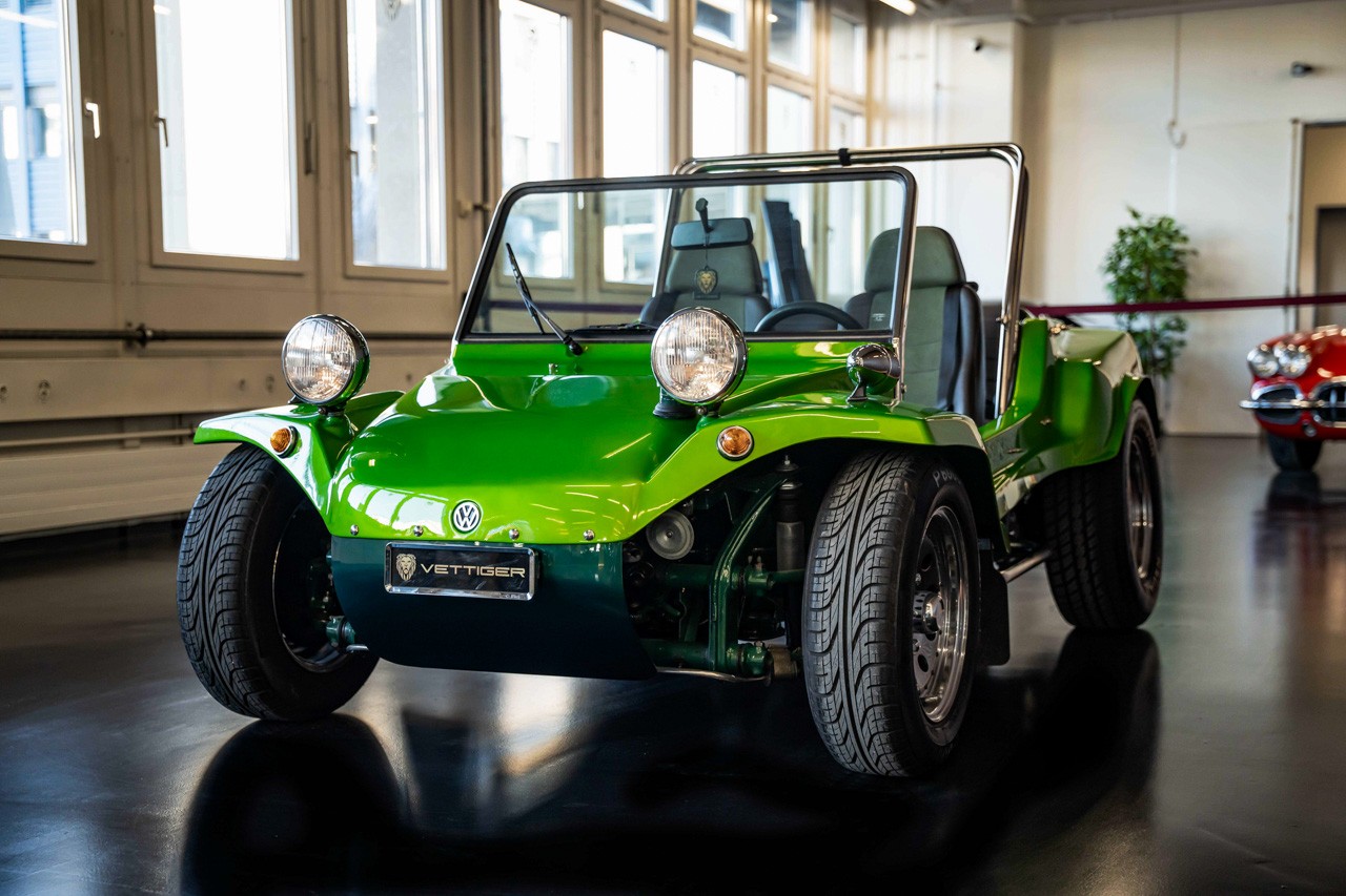 VW SWISS-BUGGY-showroom-element-2