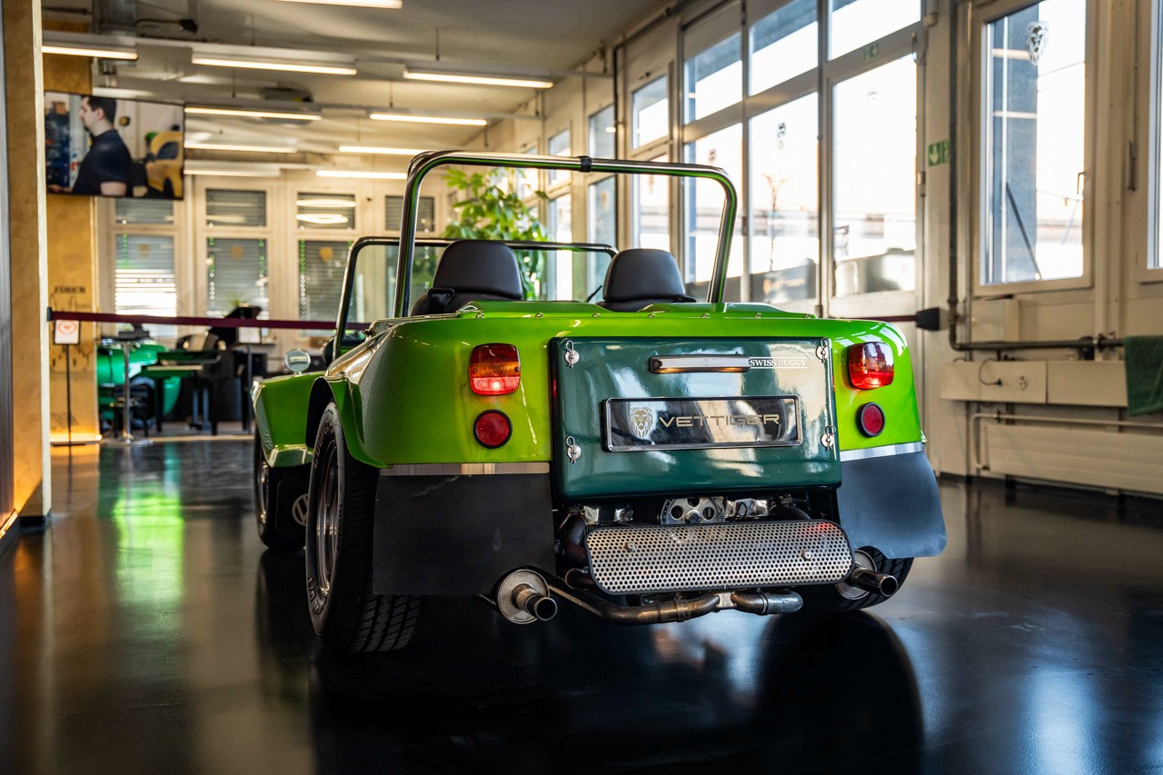 VW SWISS-BUGGY-showroom-element-3