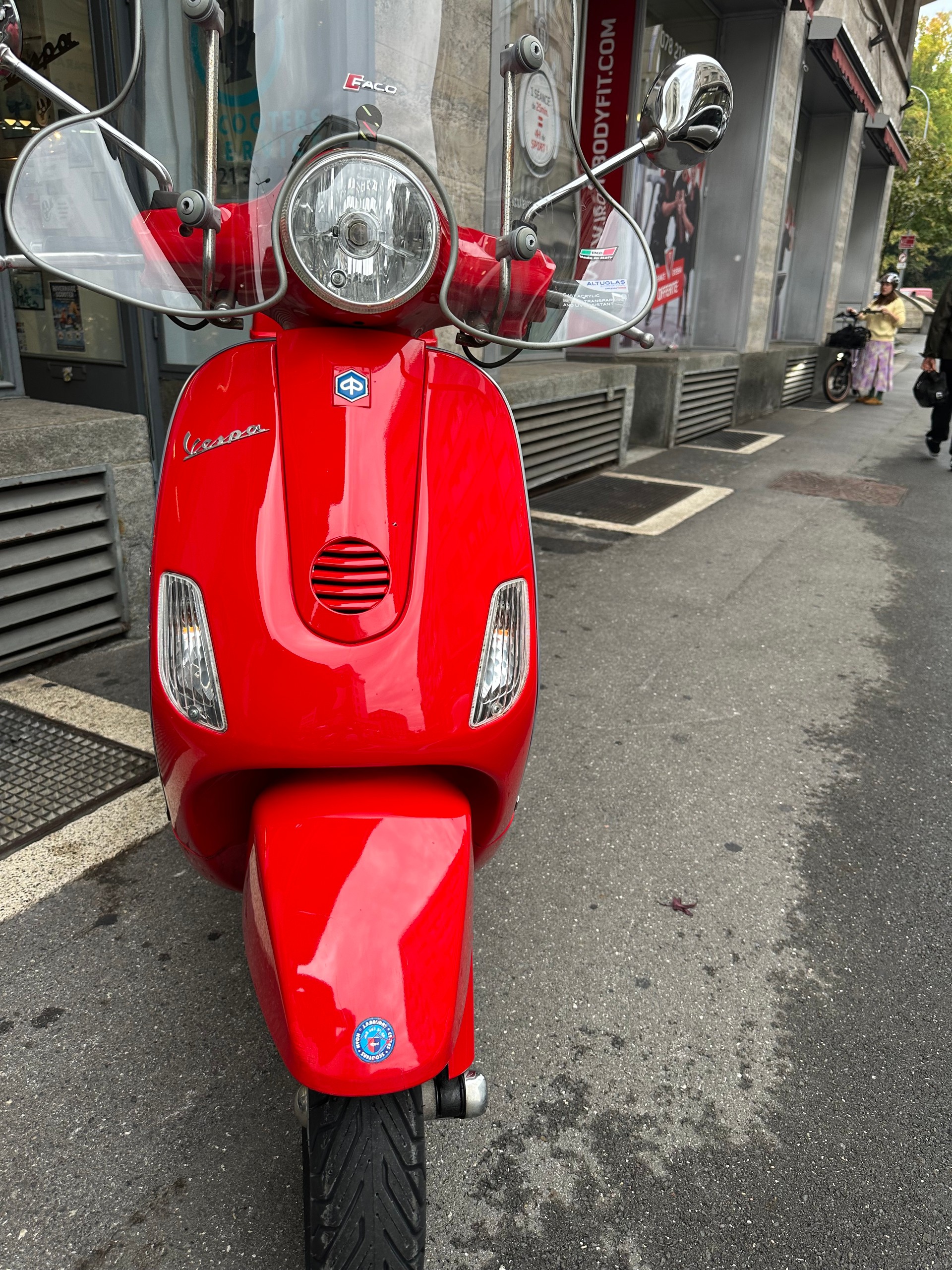 PIAGGIO Vespa 125 LX4-image-1