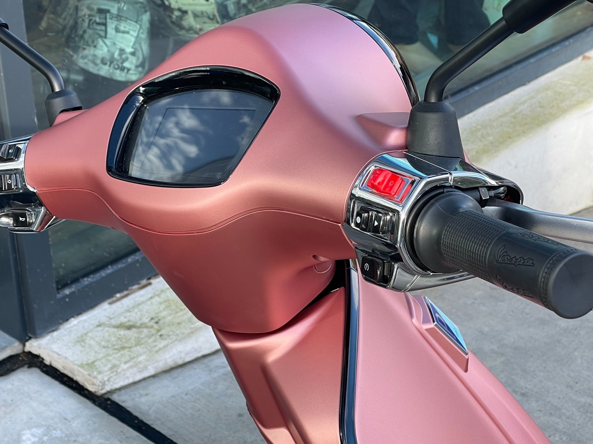 PIAGGIO Vespa 125 Primavera Sport ABS / Alt-Rosa-image-14