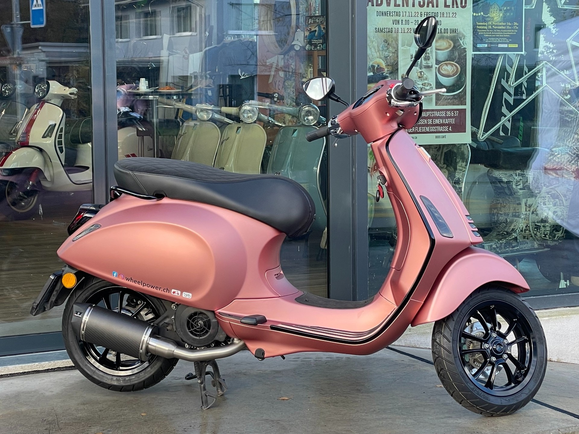 PIAGGIO Vespa 125 Primavera Sport ABS / Alt-Rosa-image-15