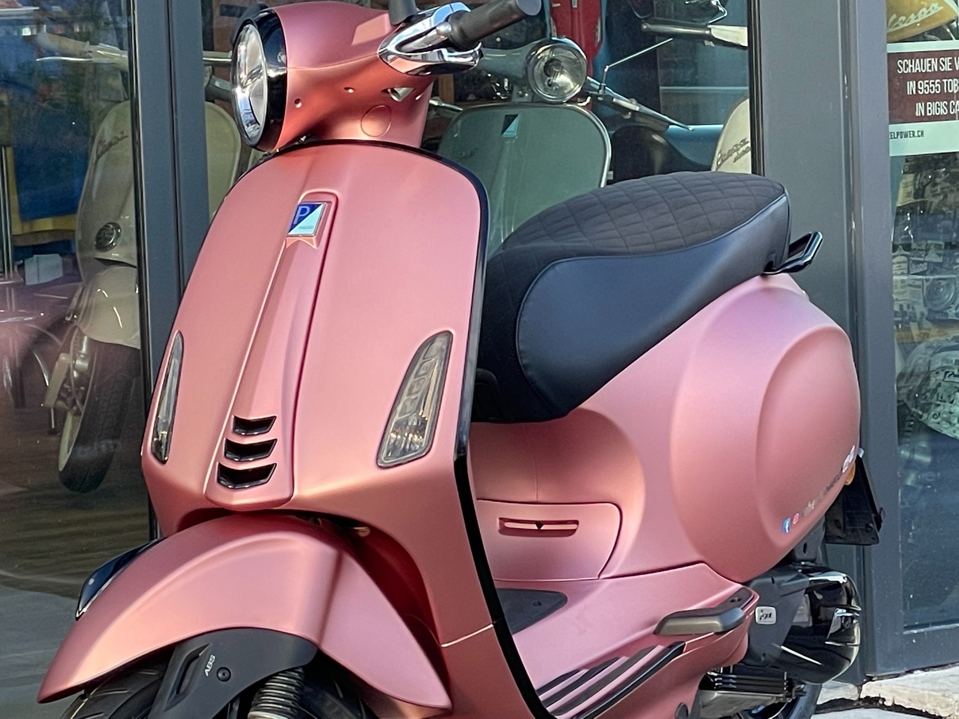 PIAGGIO Vespa 125 Primavera Sport ABS / Alt-Rosa-image-4