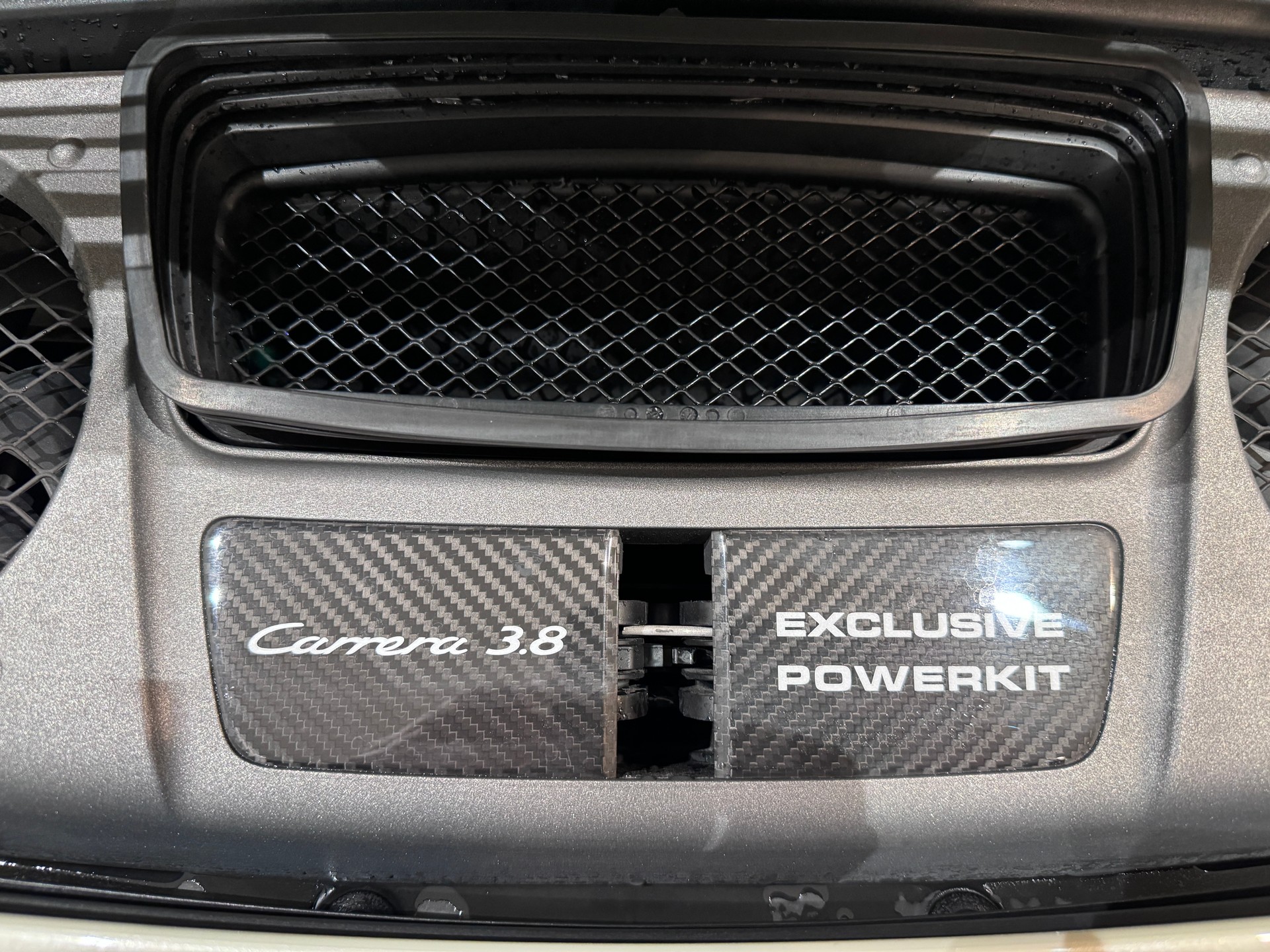 PORSCHE 911 Carrera S 50 Years 430 PS-image-6