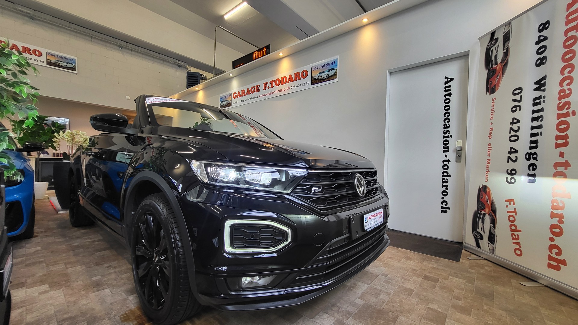 VW T-Roc Cabriolet 1.5 TSI EVO Black & White DSG-image-16