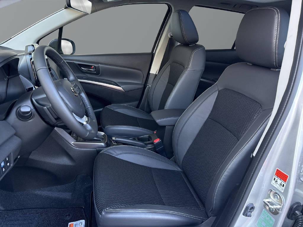 SUZUKI S-Cross 1.5 Piz Sulai Top Hybrid 4x4-image-10