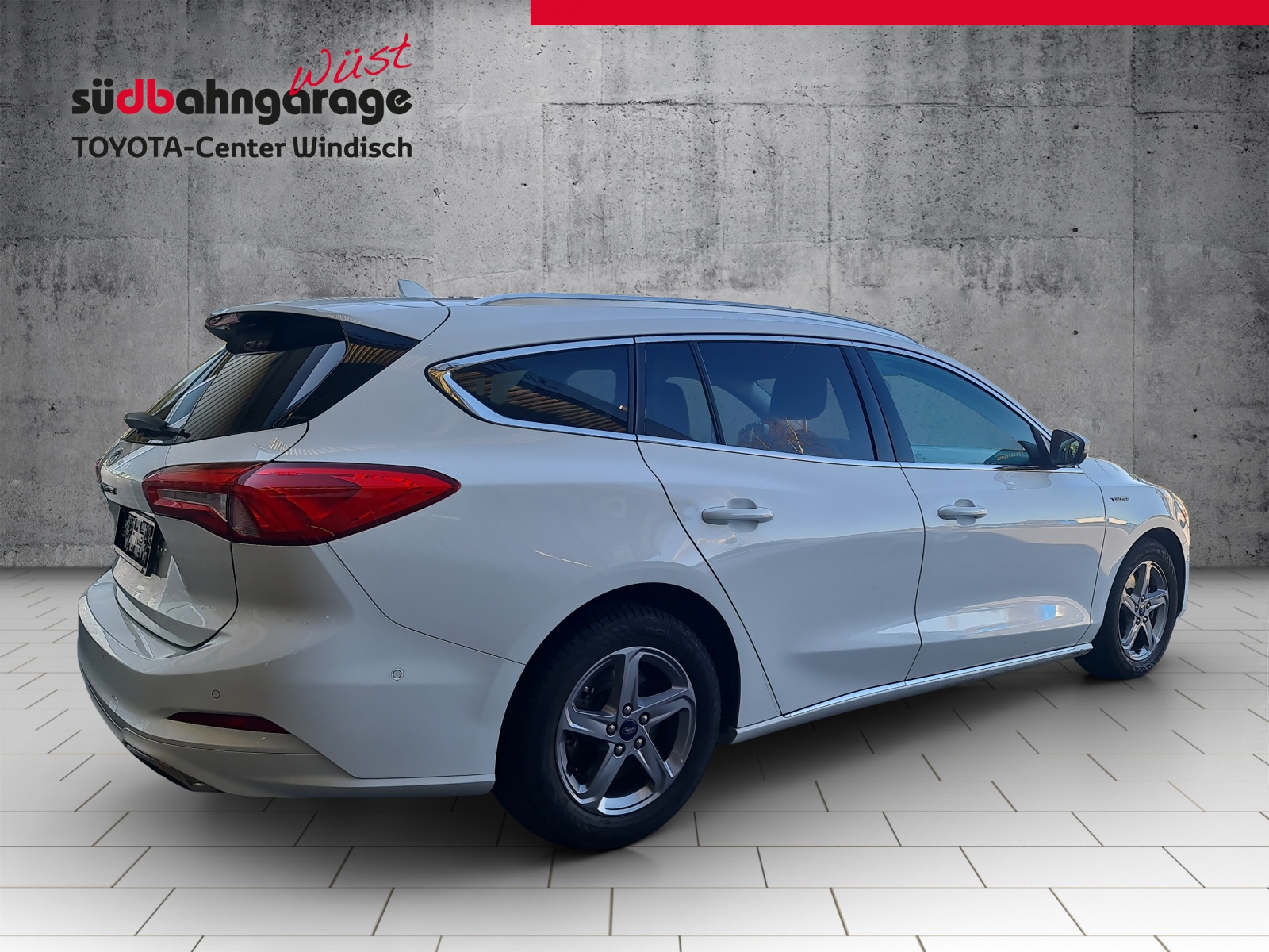 FORD Focus 1.0 SCTi Vignale Automatic-image-12