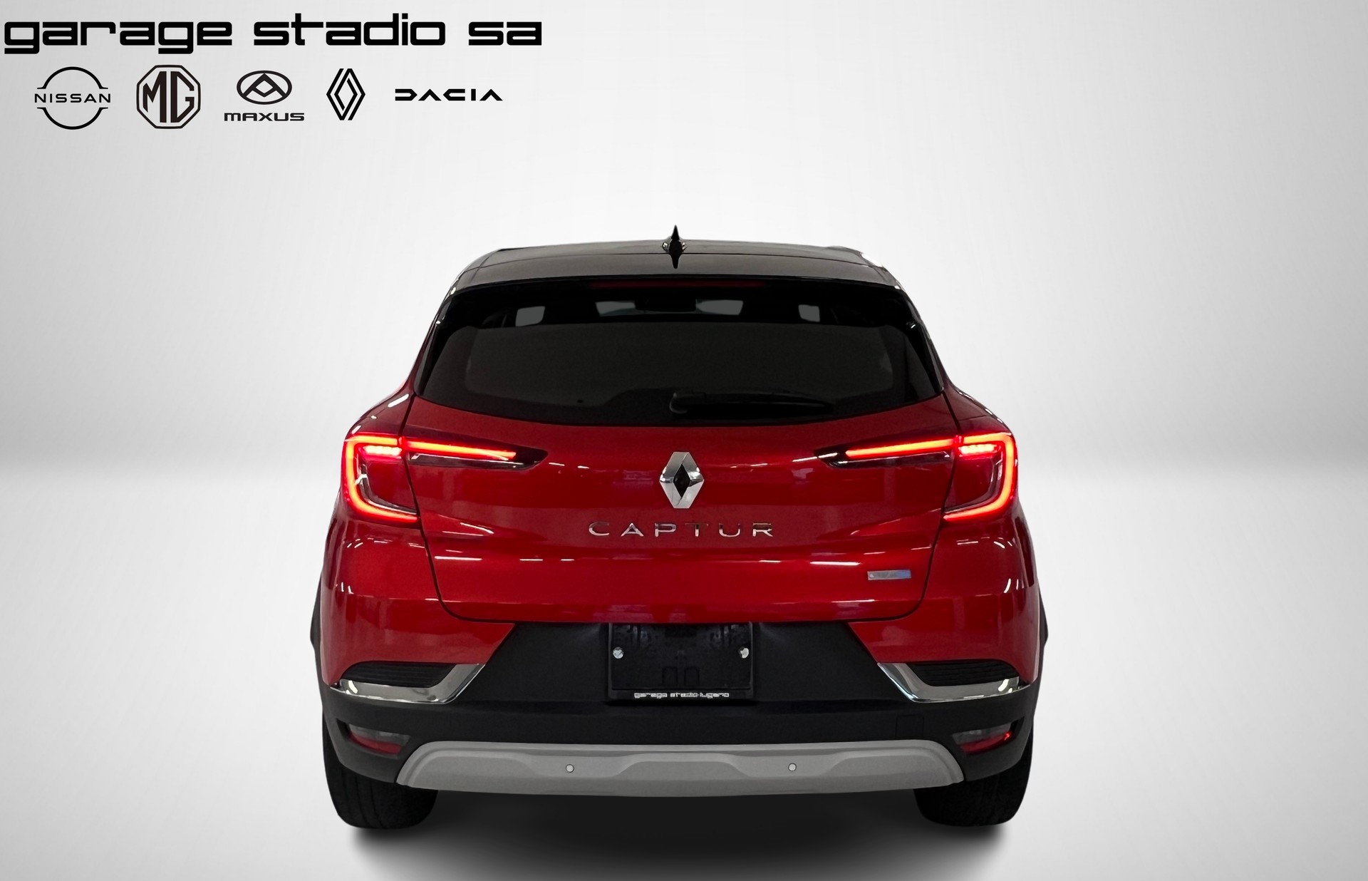 RENAULT CAPTUR 1.6 E-TECH Plug-in-image-1