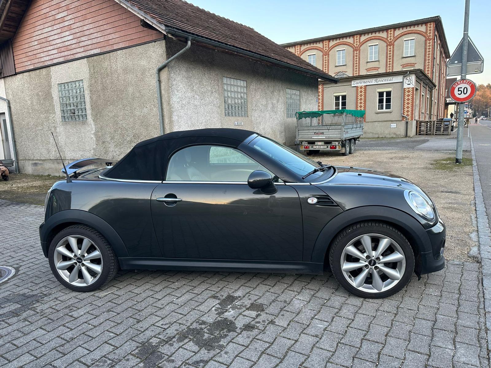 MINI Cooper Roadster-image-4