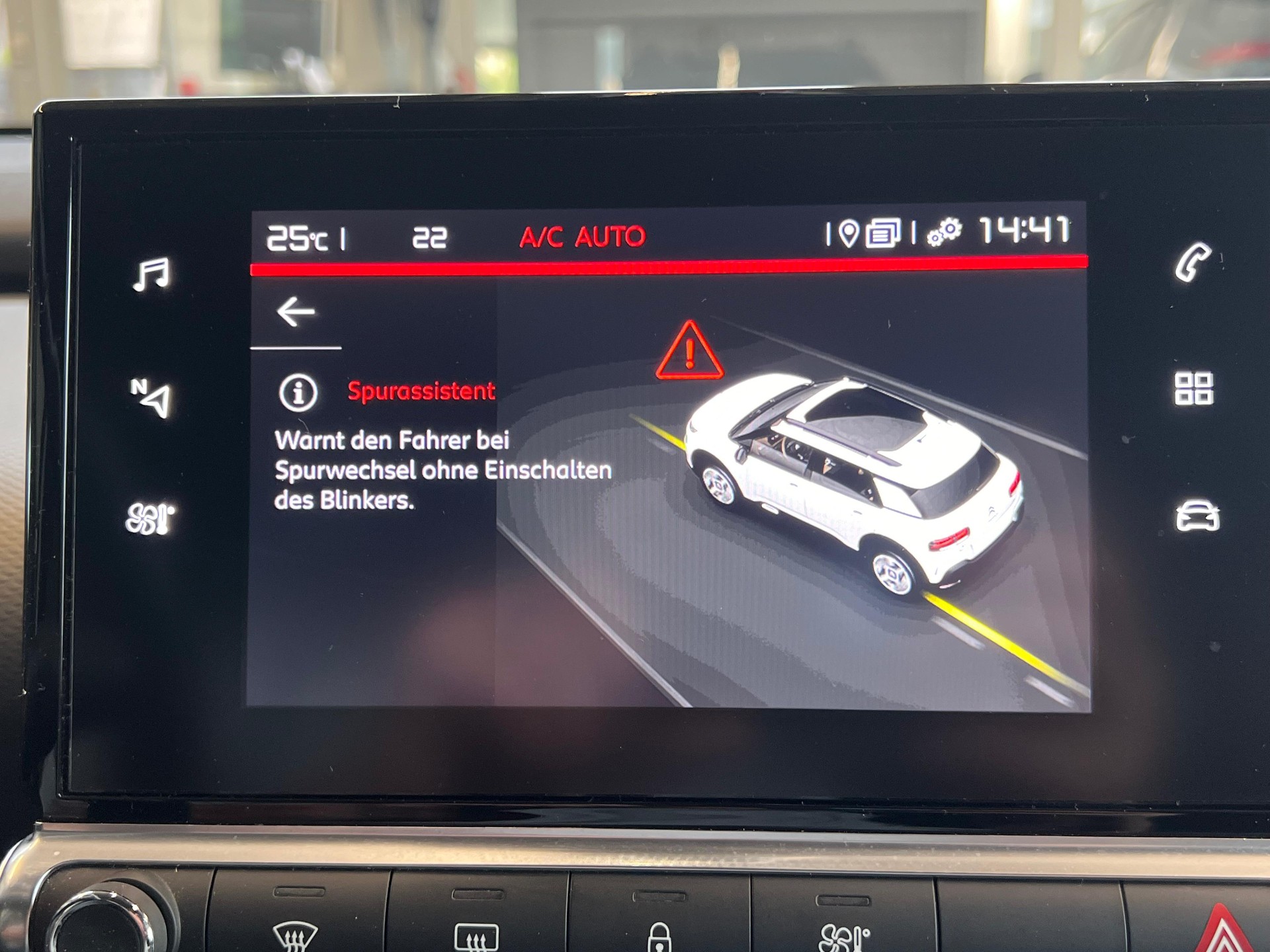 CITROEN C4 Cactus 1.5 BlueHDi 120 Shine-image-20