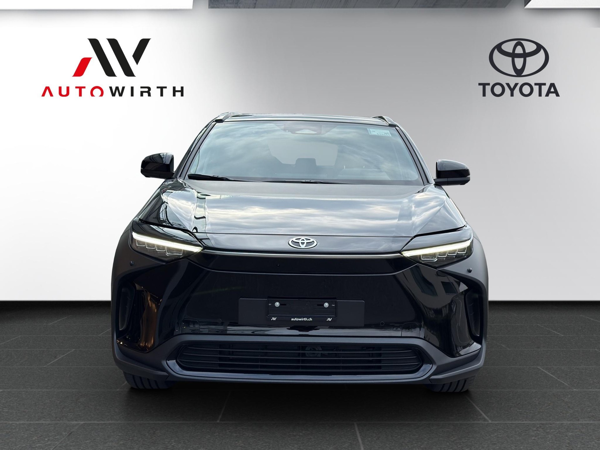 TOYOTA bZ4X Style AWD-image-1