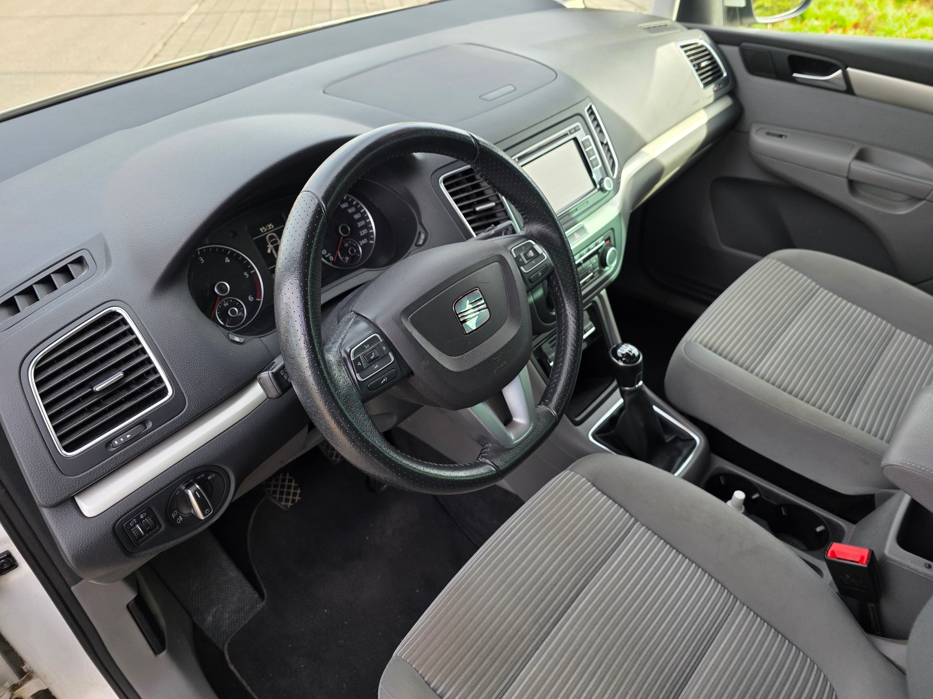 SEAT Alhambra 2.0 TDI Style 4x4-image-15