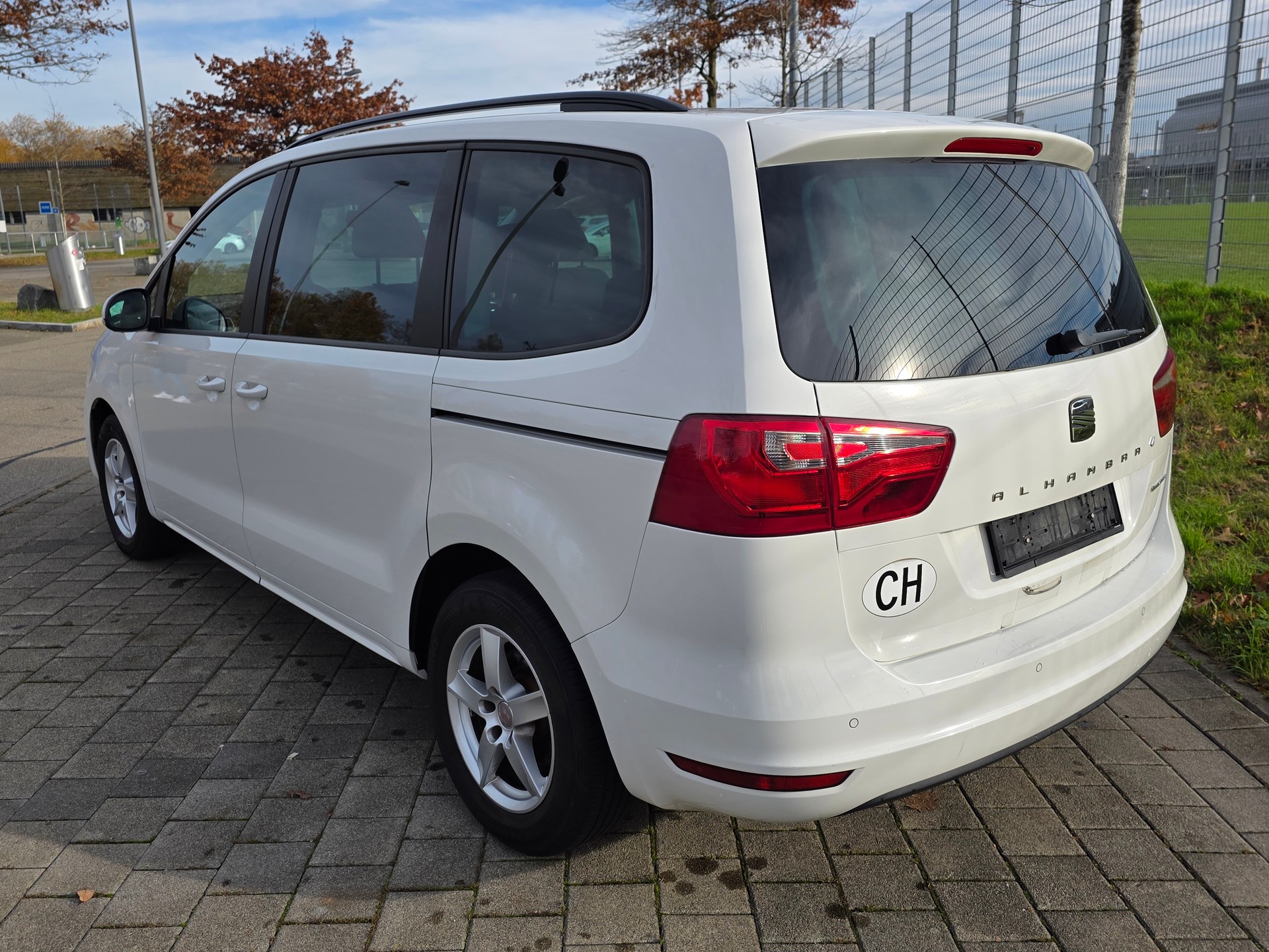 SEAT Alhambra 2.0 TDI Style 4x4-image-6