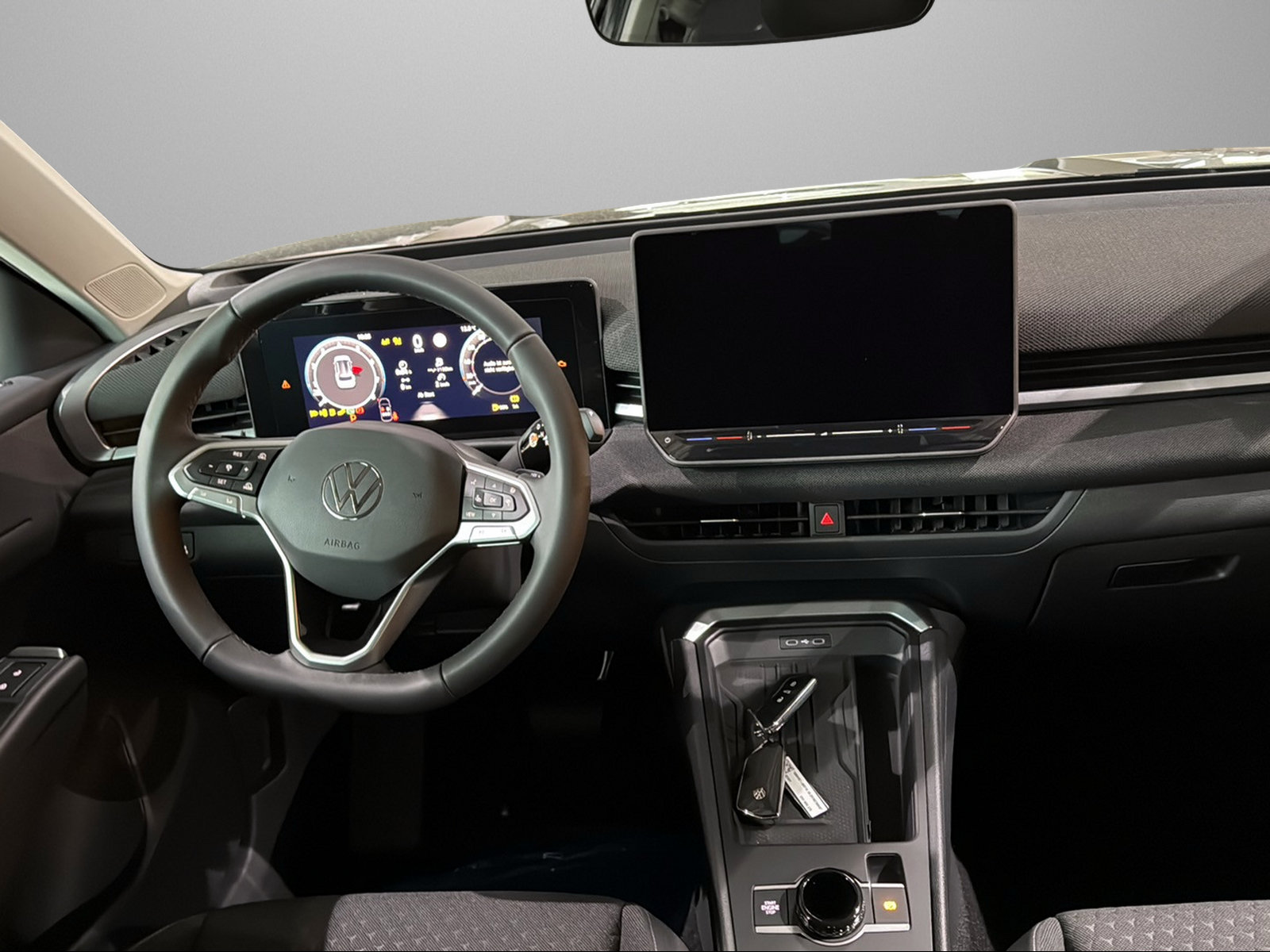 VW T-Roc 1.5 eTSI mHEV Life DSG-image-9