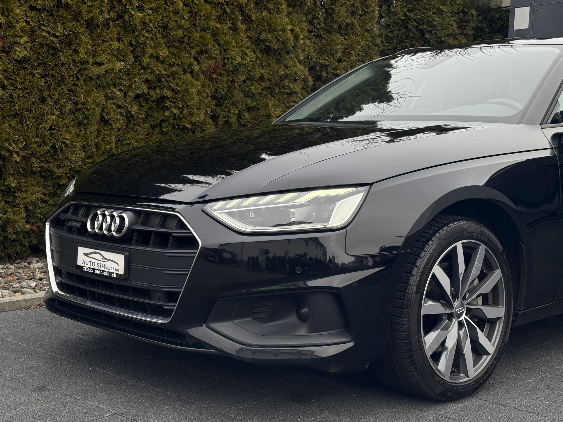AUDI A4 Avant 40 TDI Attraction quattro S-tronic-image-7