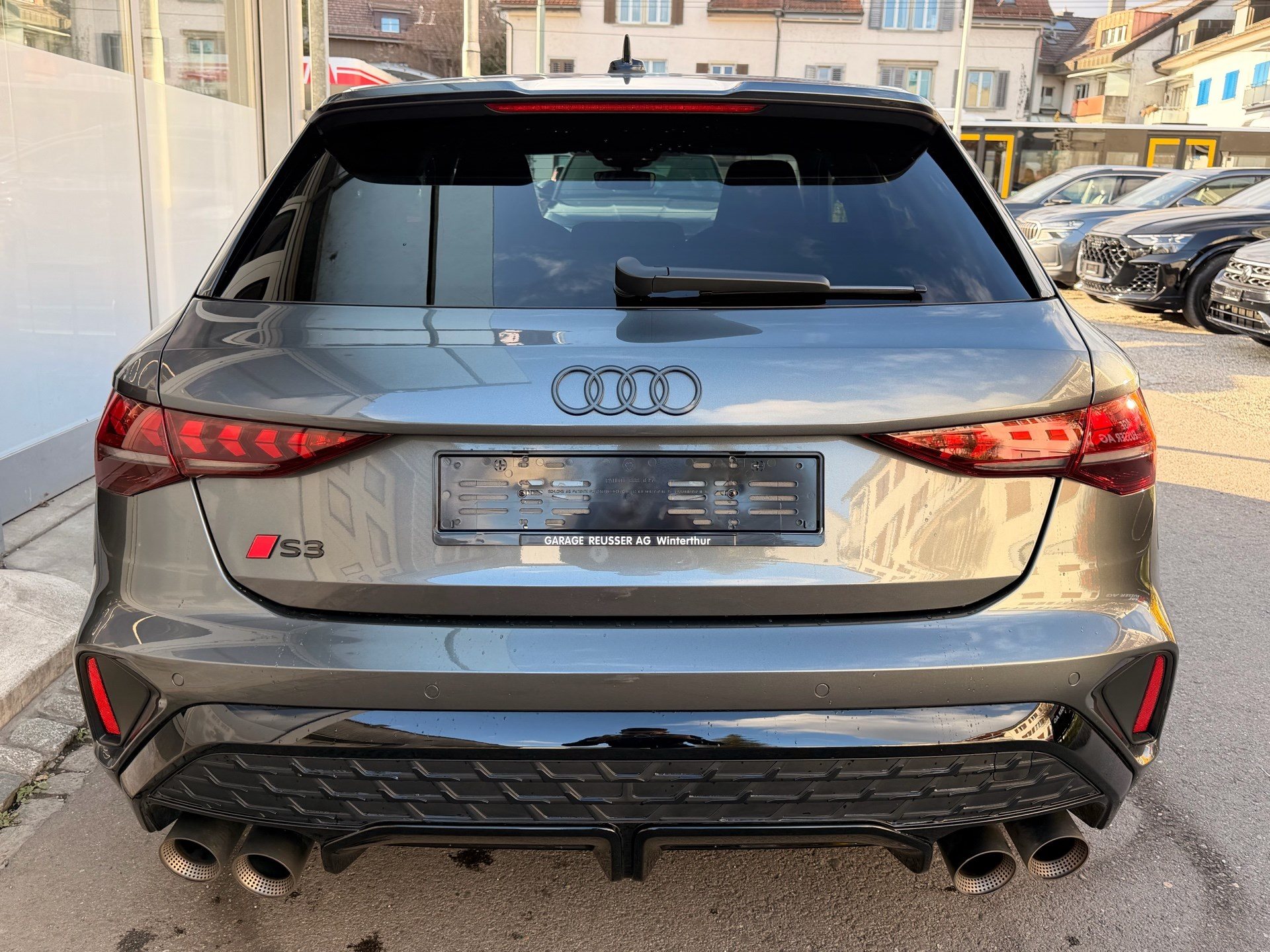 AUDI S3 SPORTBACK 2.0 TFSI QUATTRO *** FACELIFT & AKRAPOVIC ABGAS ***-image-4