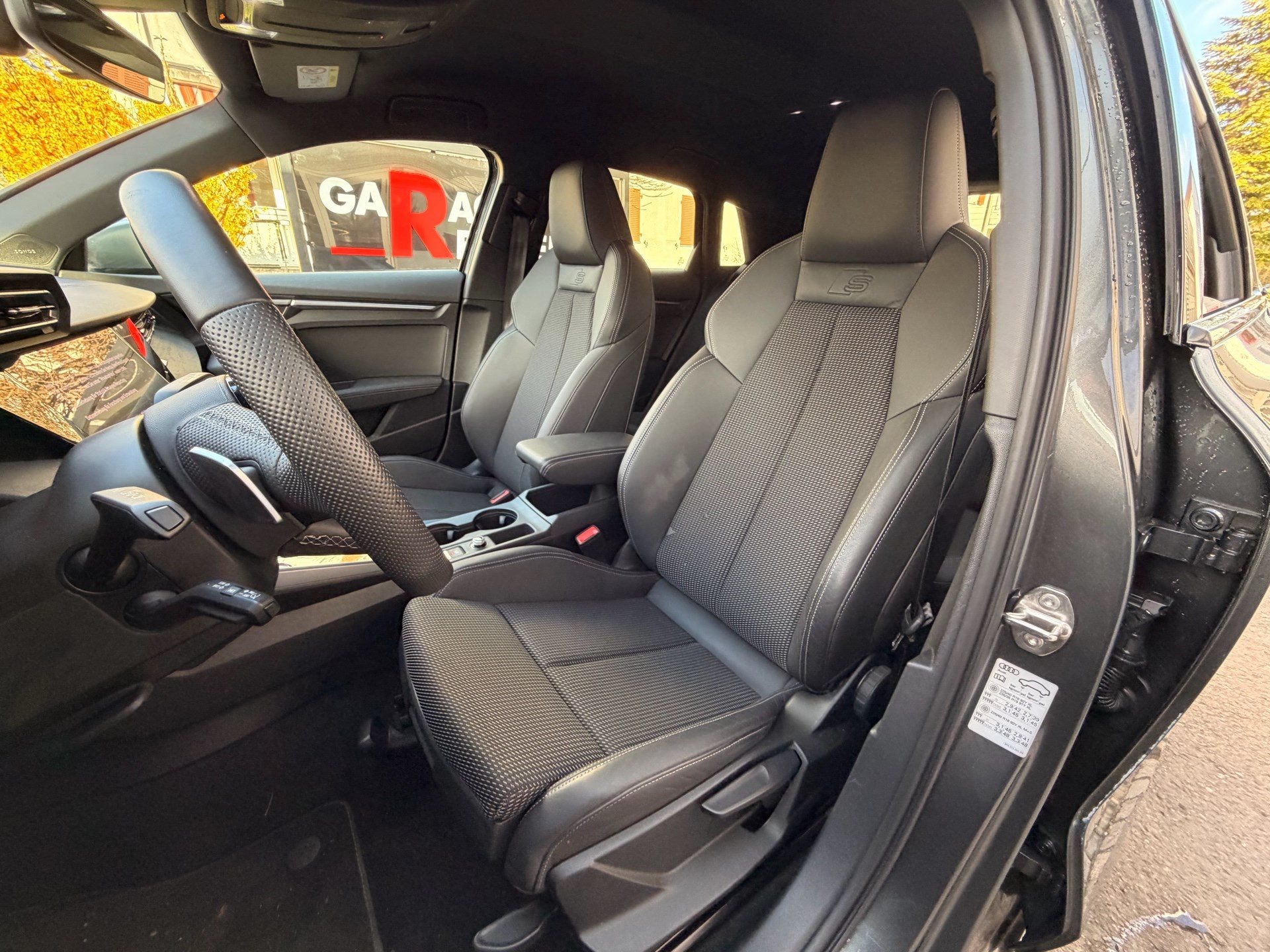AUDI S3 SPORTBACK 2.0 TFSI QUATTRO *** FACELIFT & AKRAPOVIC ABGAS ***-image-8