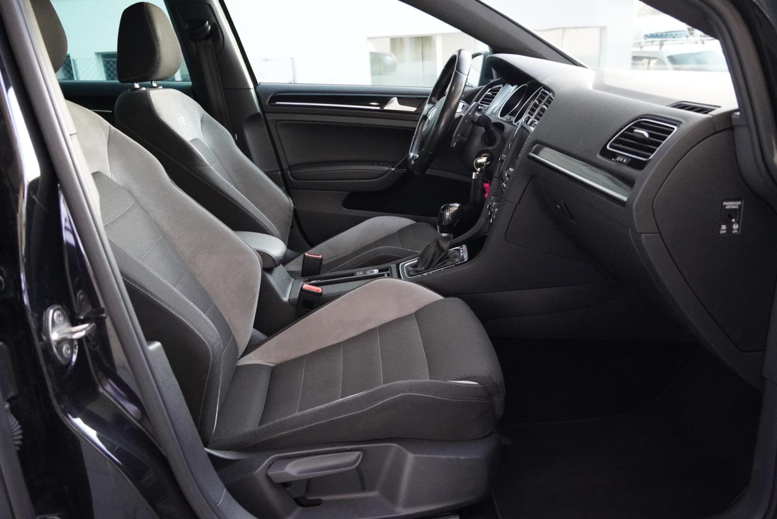 VW Golf 2.0 TSI R 4Motion DSG-image-22