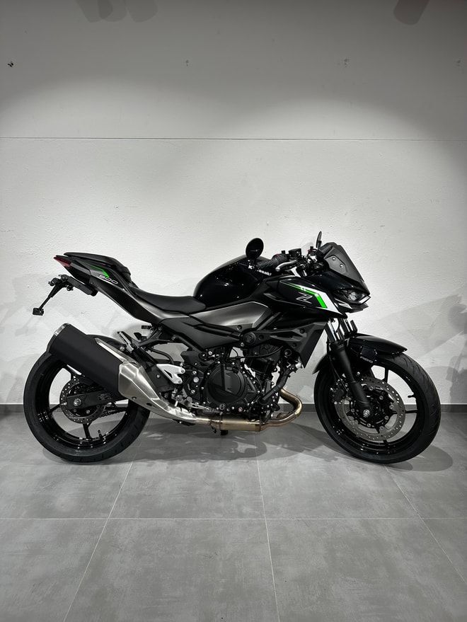 KAWASAKI Z 500 H1-image-10