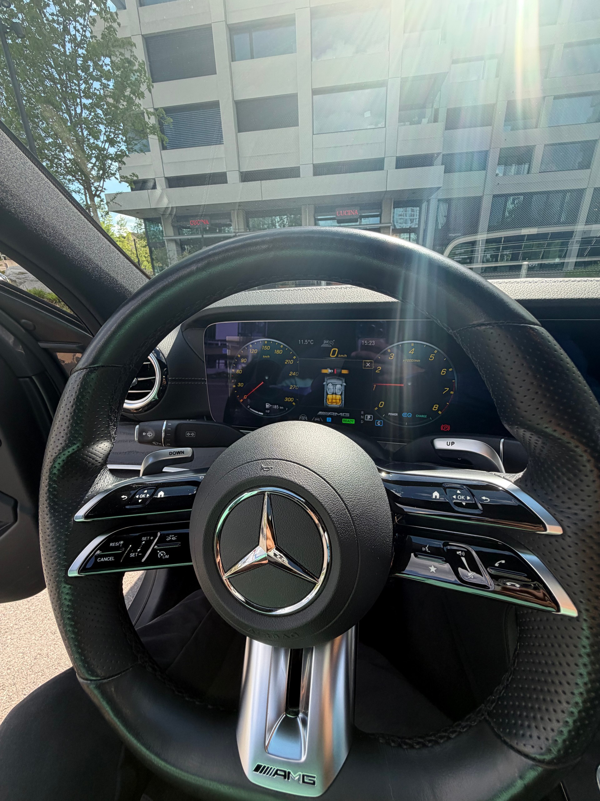 MERCEDES-BENZ AMG E 53 4Matic+ Speedshift 9G-TCT-image-7