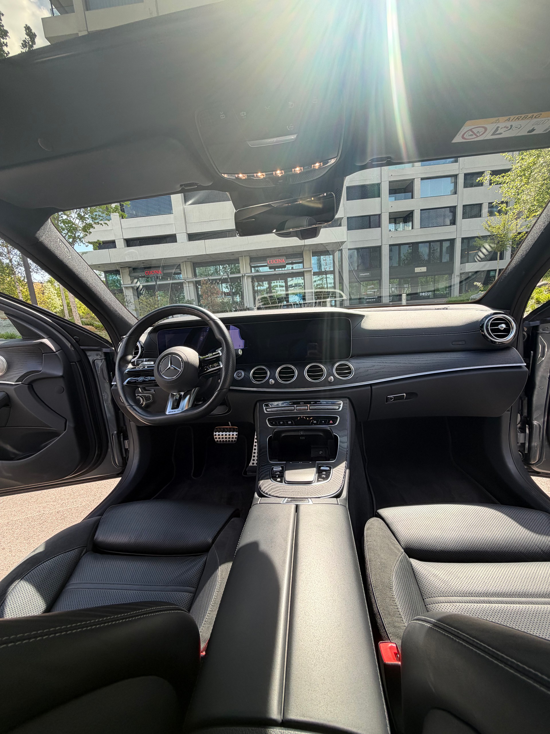 MERCEDES-BENZ AMG E 53 4Matic+ Speedshift 9G-TCT-image-6
