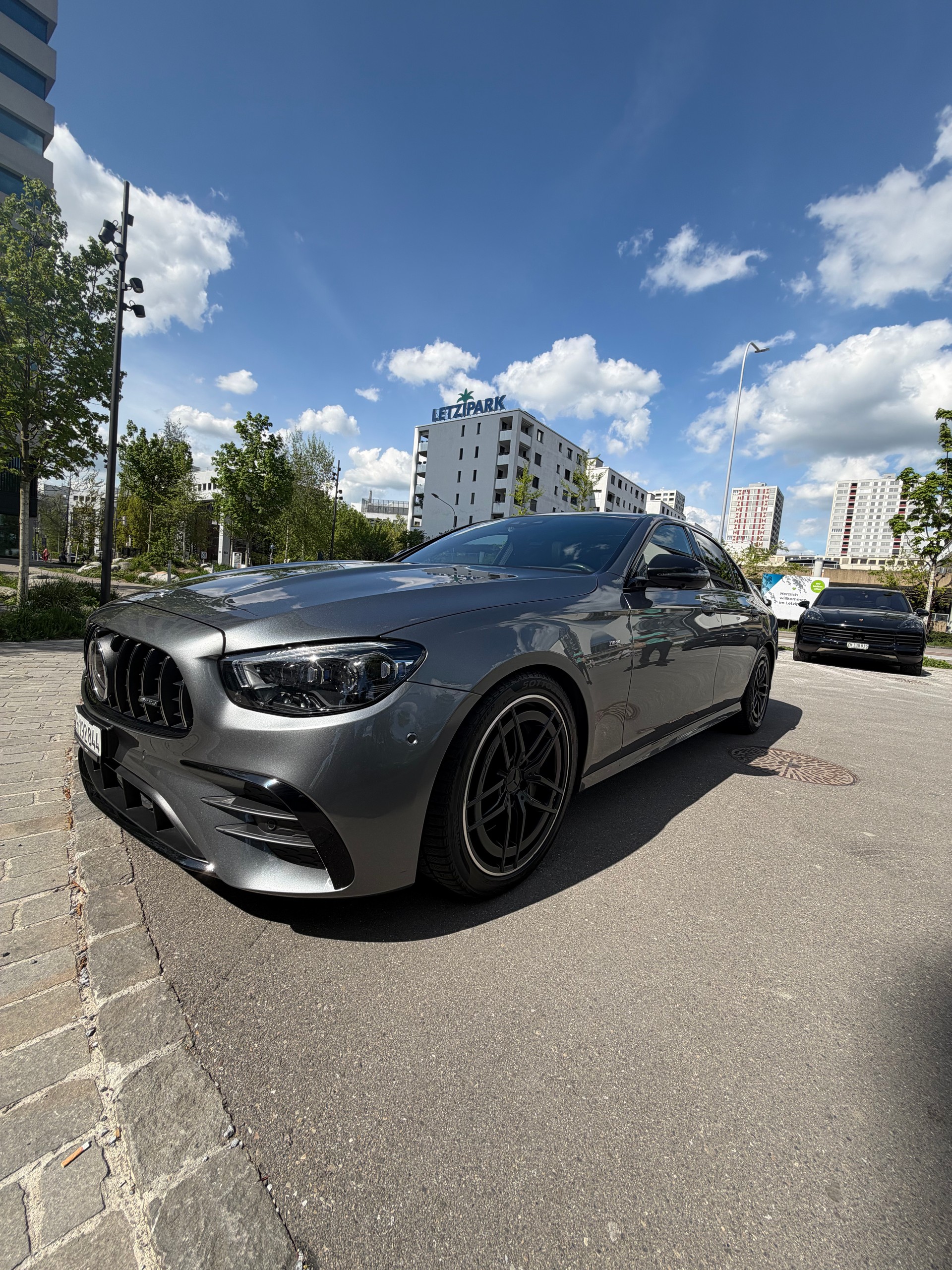 MERCEDES-BENZ AMG E 53 4Matic+ Speedshift 9G-TCT-image-3