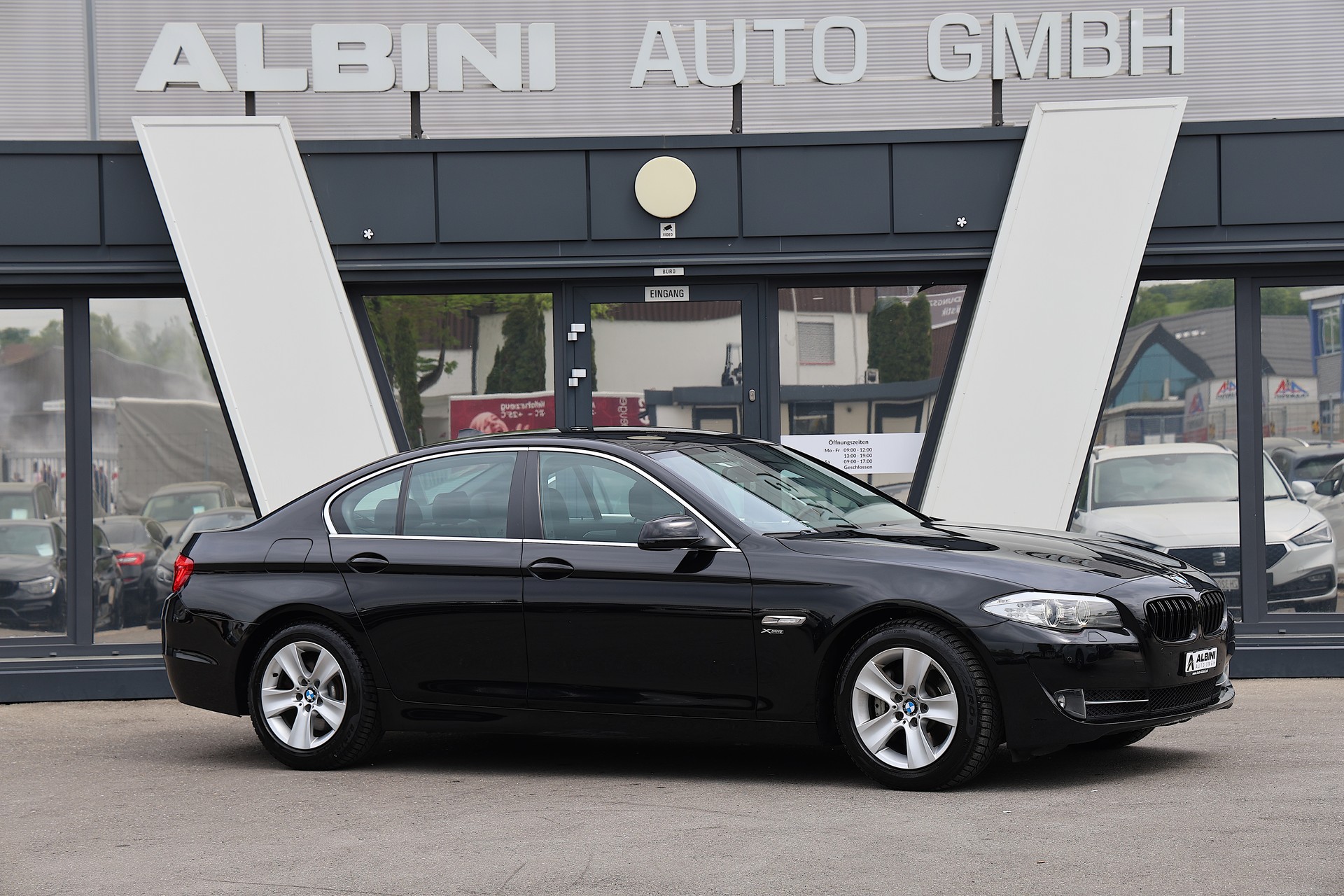 BMW 525d xDrive Steptronic *Top-Zustand*-showroom-element-1