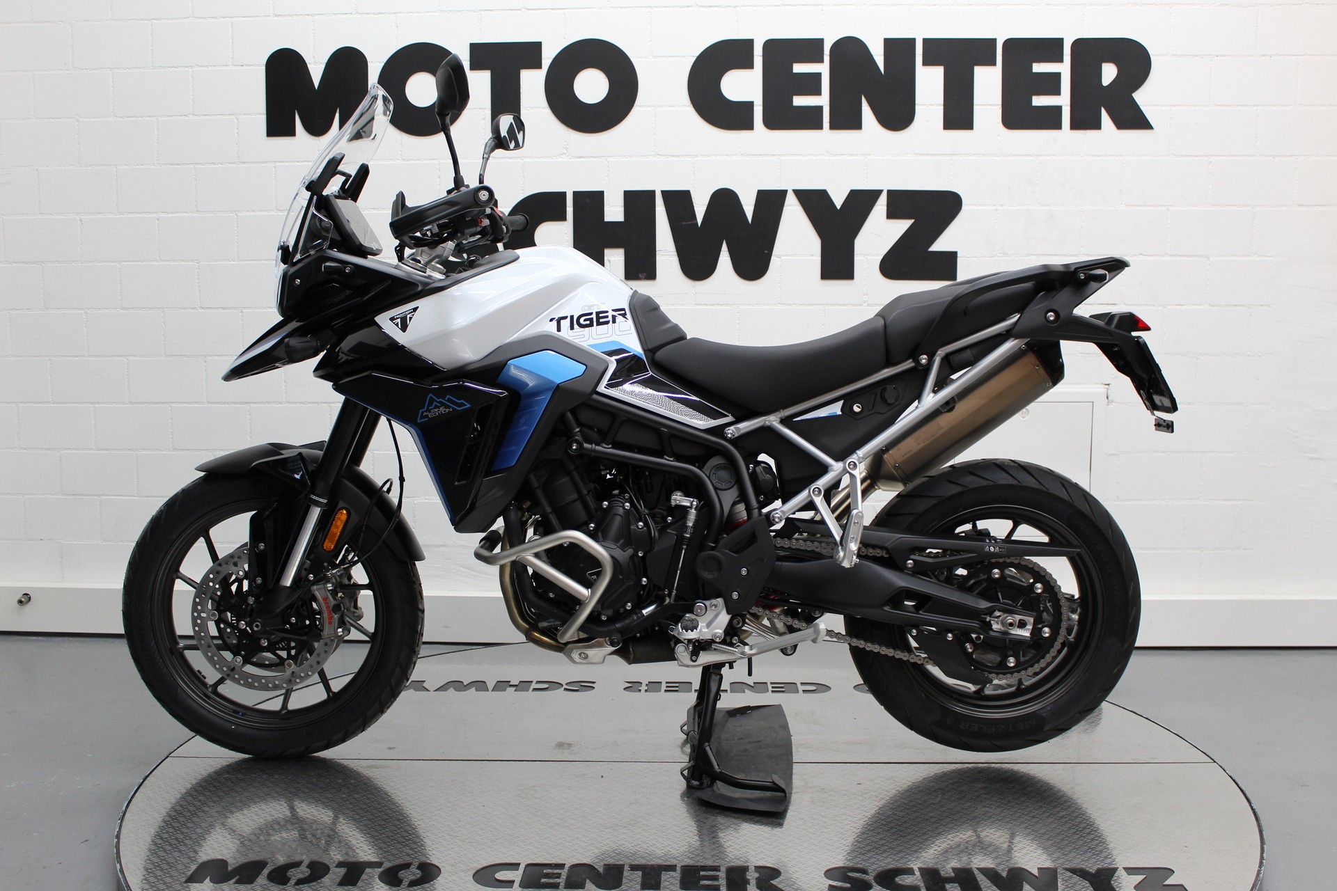 TRIUMPH Tiger 900 Alpine Edition-image-3