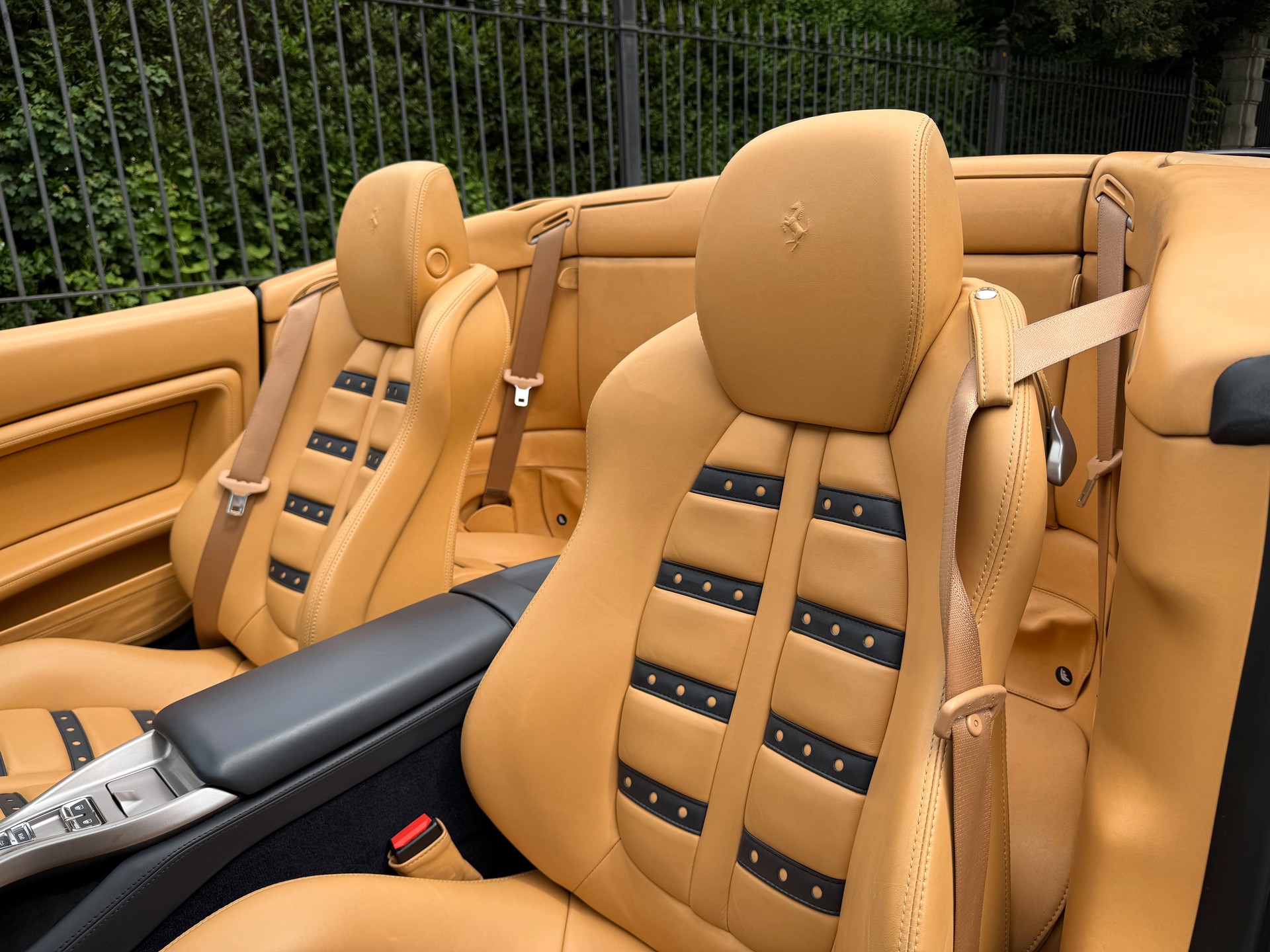 FERRARI California 4.3 V8-image-7