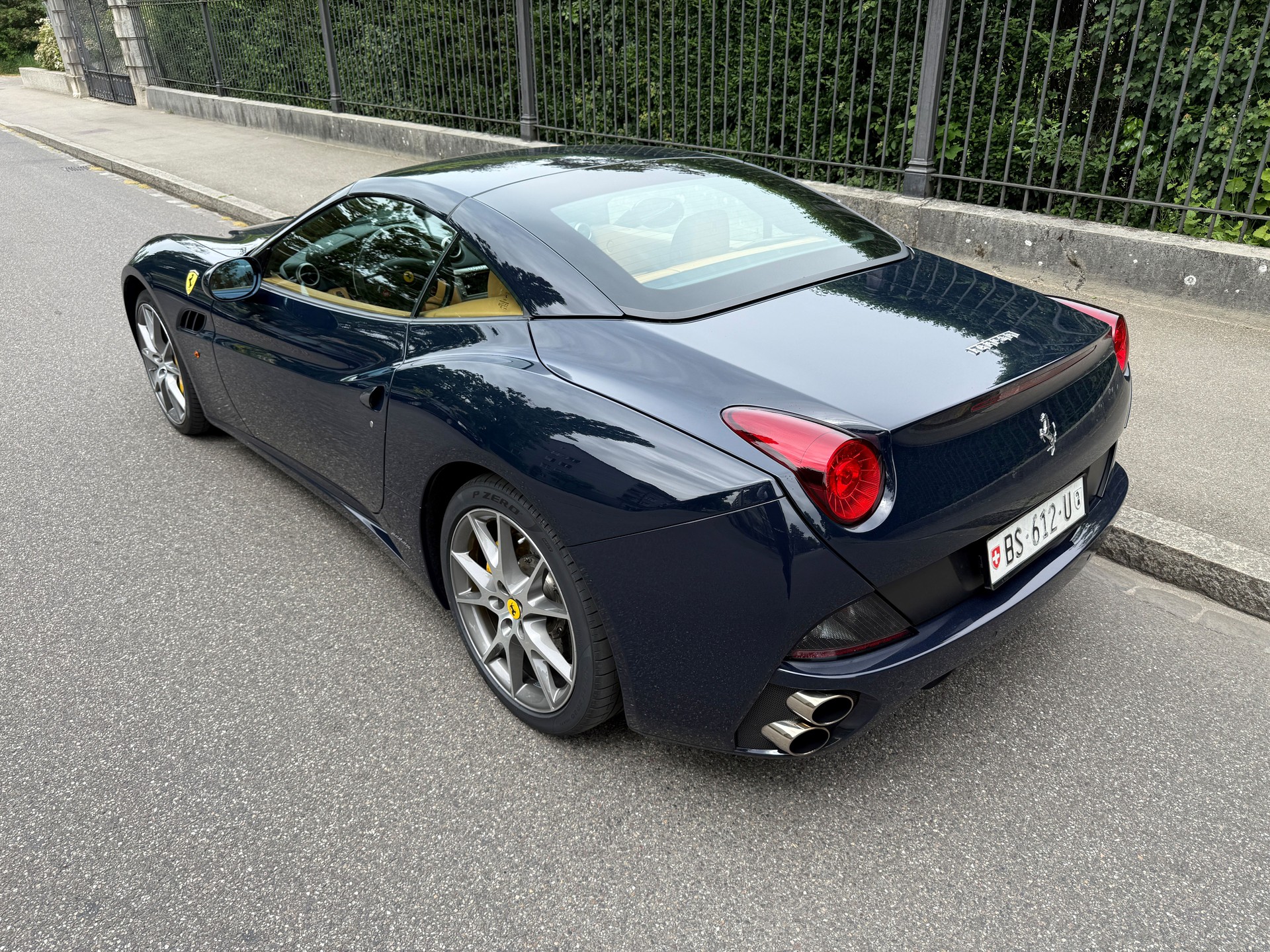 FERRARI California 4.3 V8-image-13