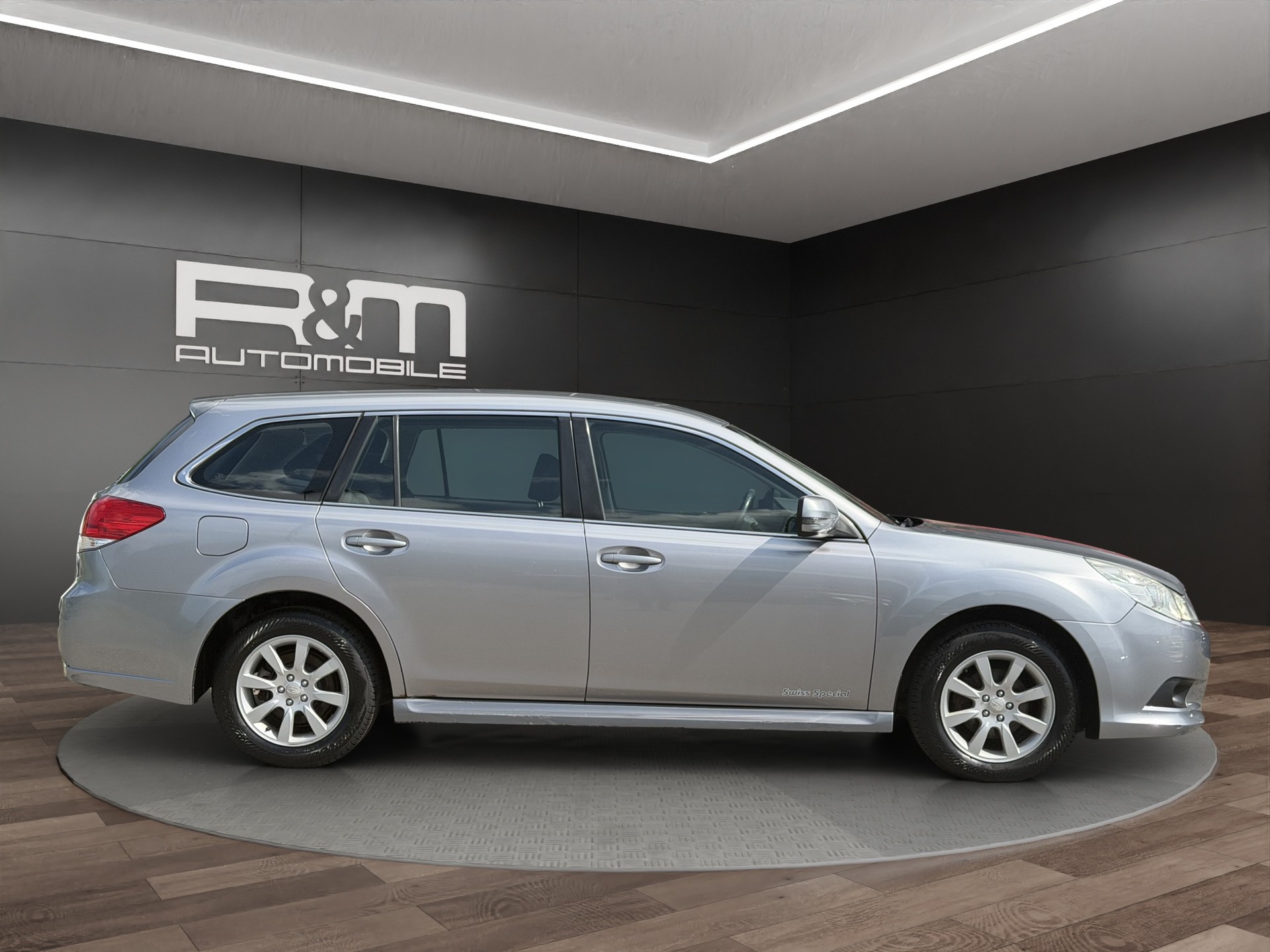 SUBARU Legacy 2.0i Swiss Special AWD-showroom-element-3