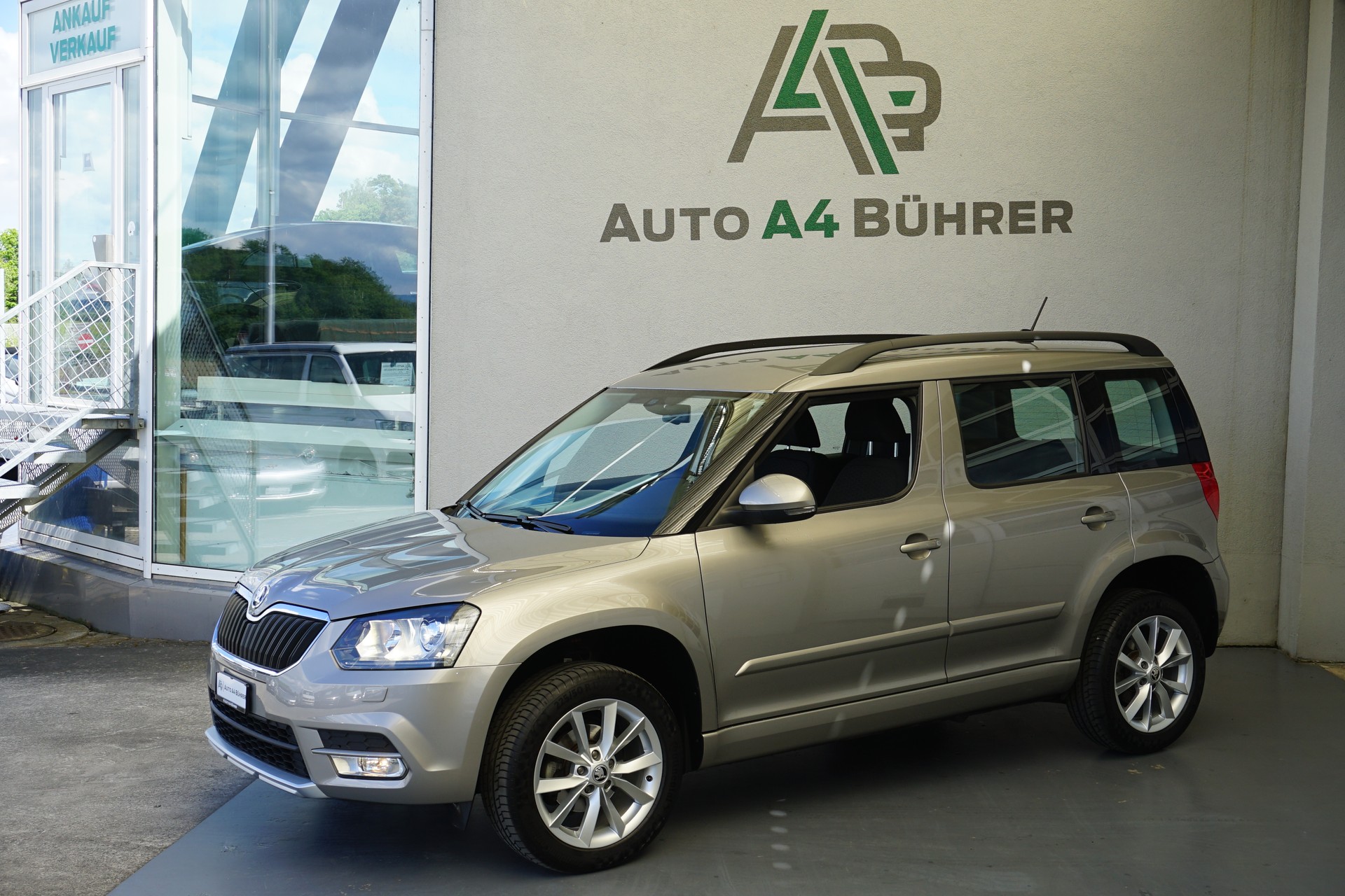 SKODA Yeti 1.4 TSI Elegance DSG-Automat 122PS-showroom-element-3