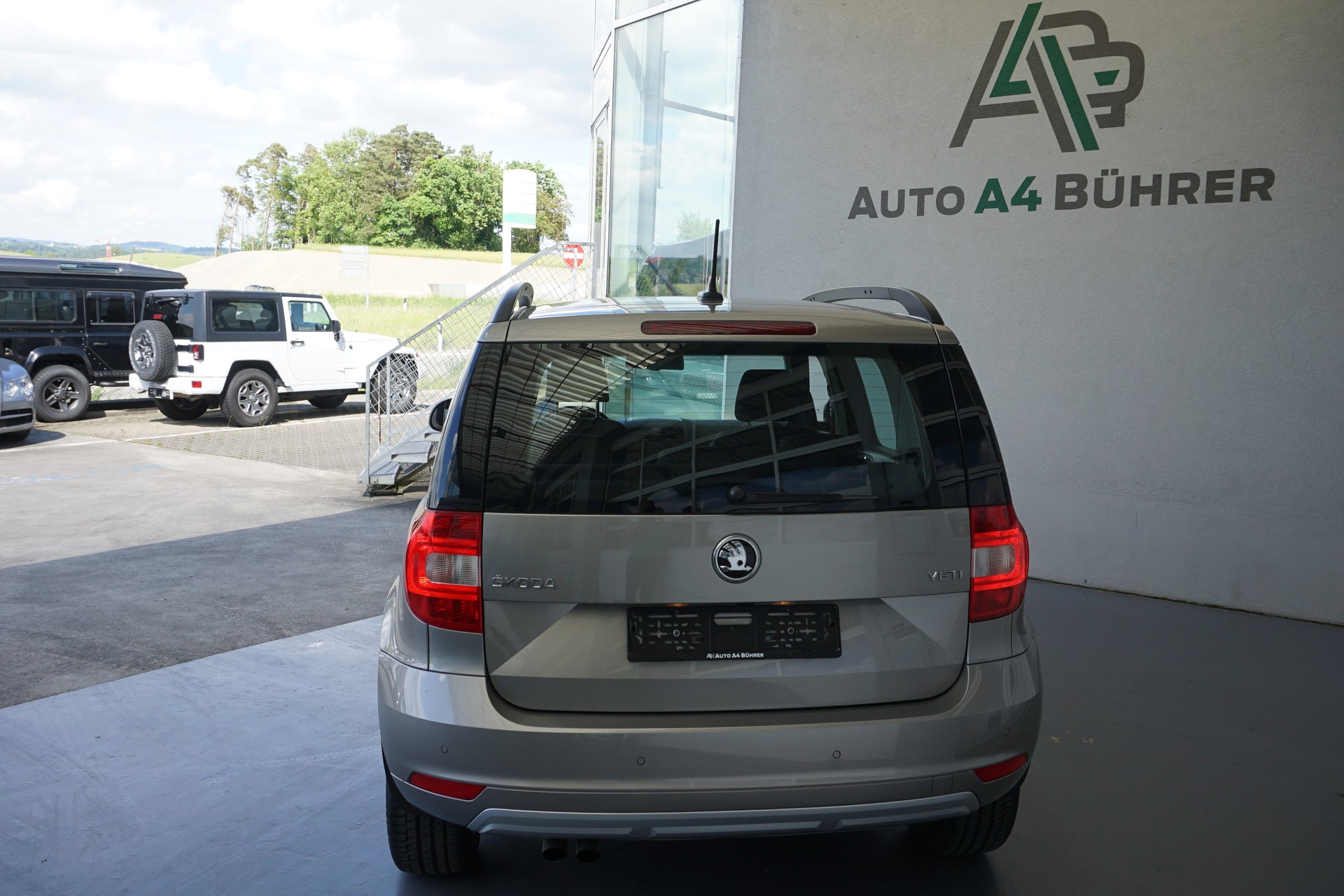 SKODA Yeti 1.4 TSI Elegance DSG-Automat 122PS-image-6