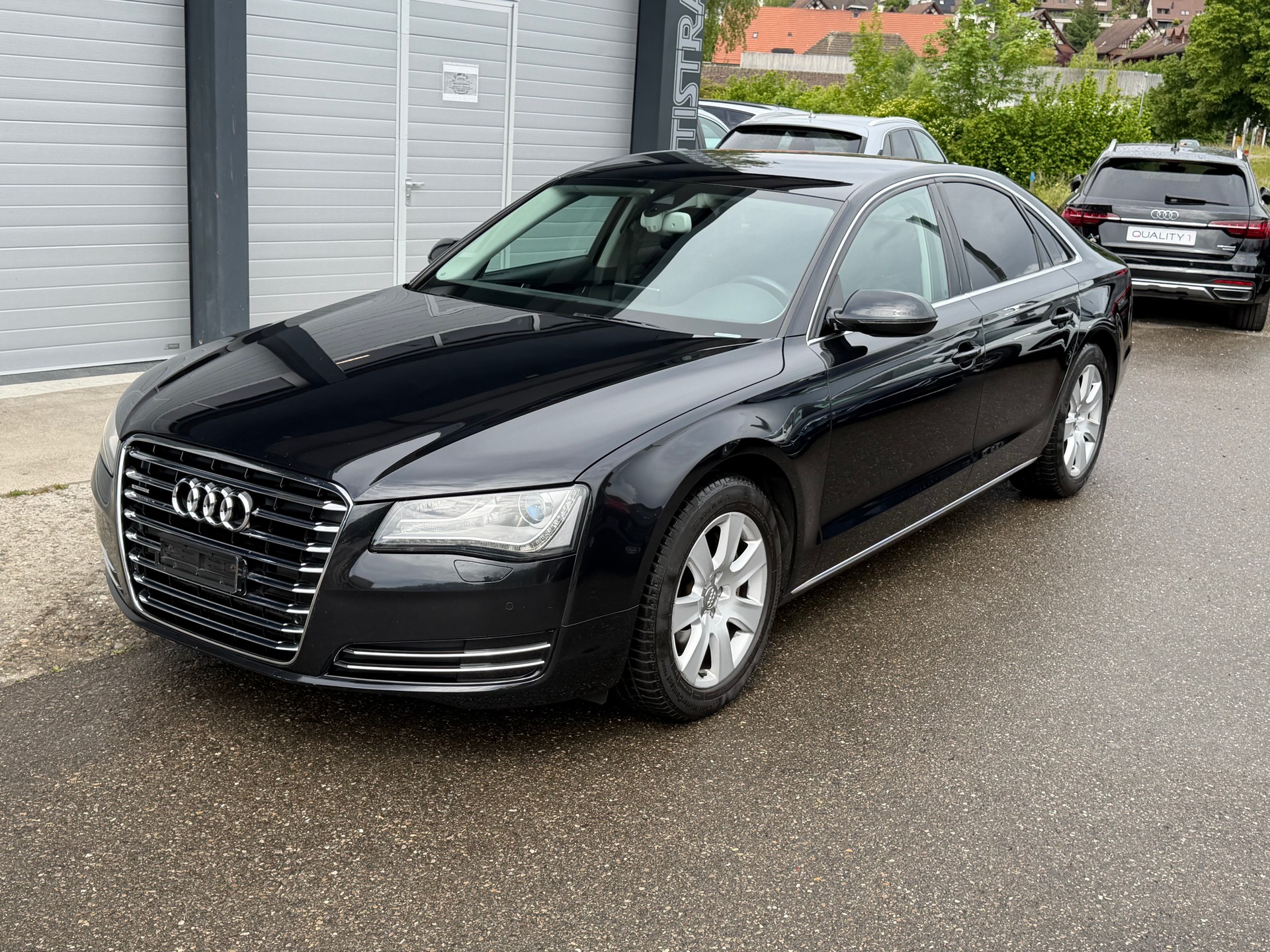 AUDI A8 3.0 TDI quattro tiptronic