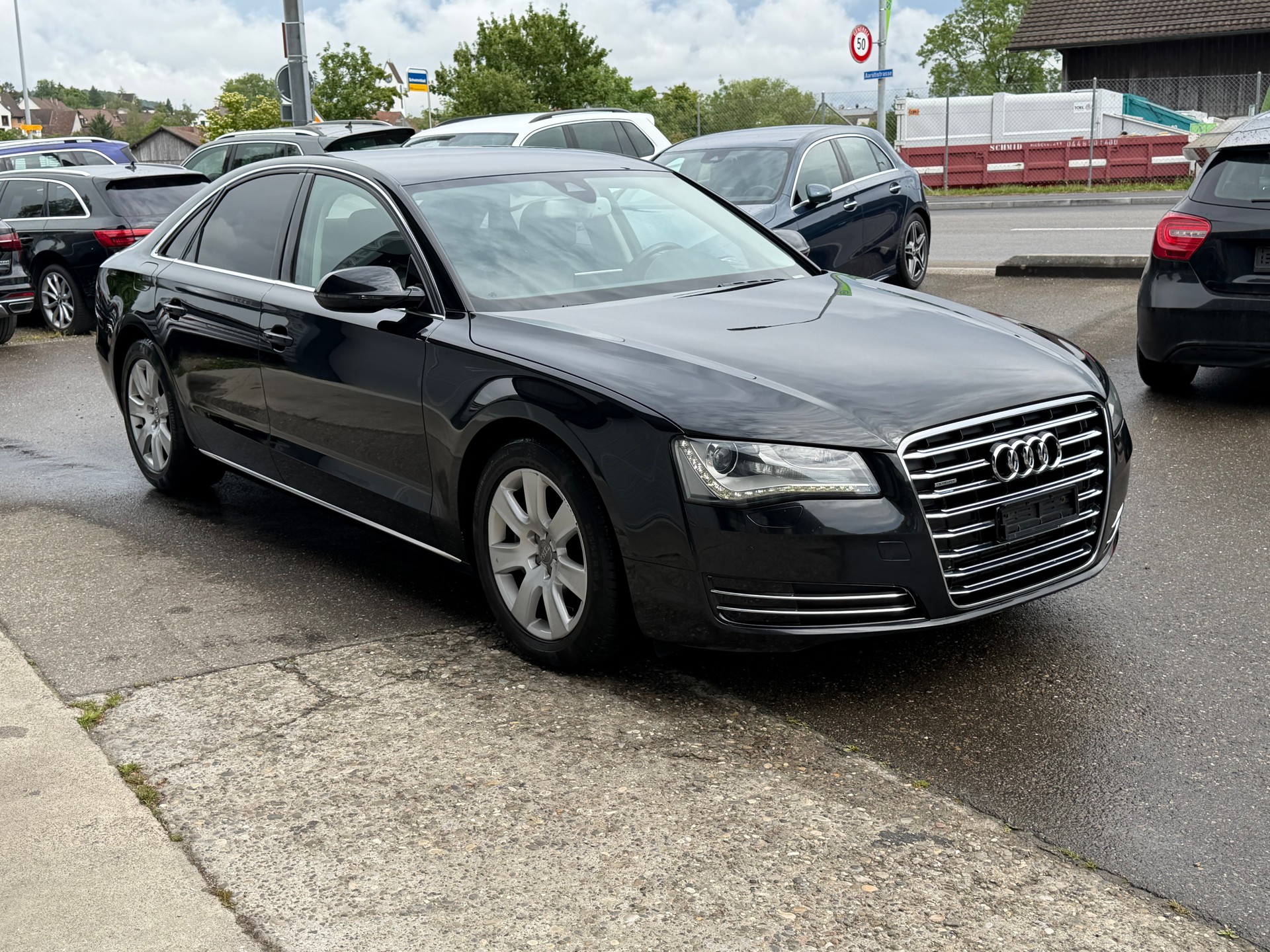 AUDI A8 3.0 TDI quattro tiptronic-image-2