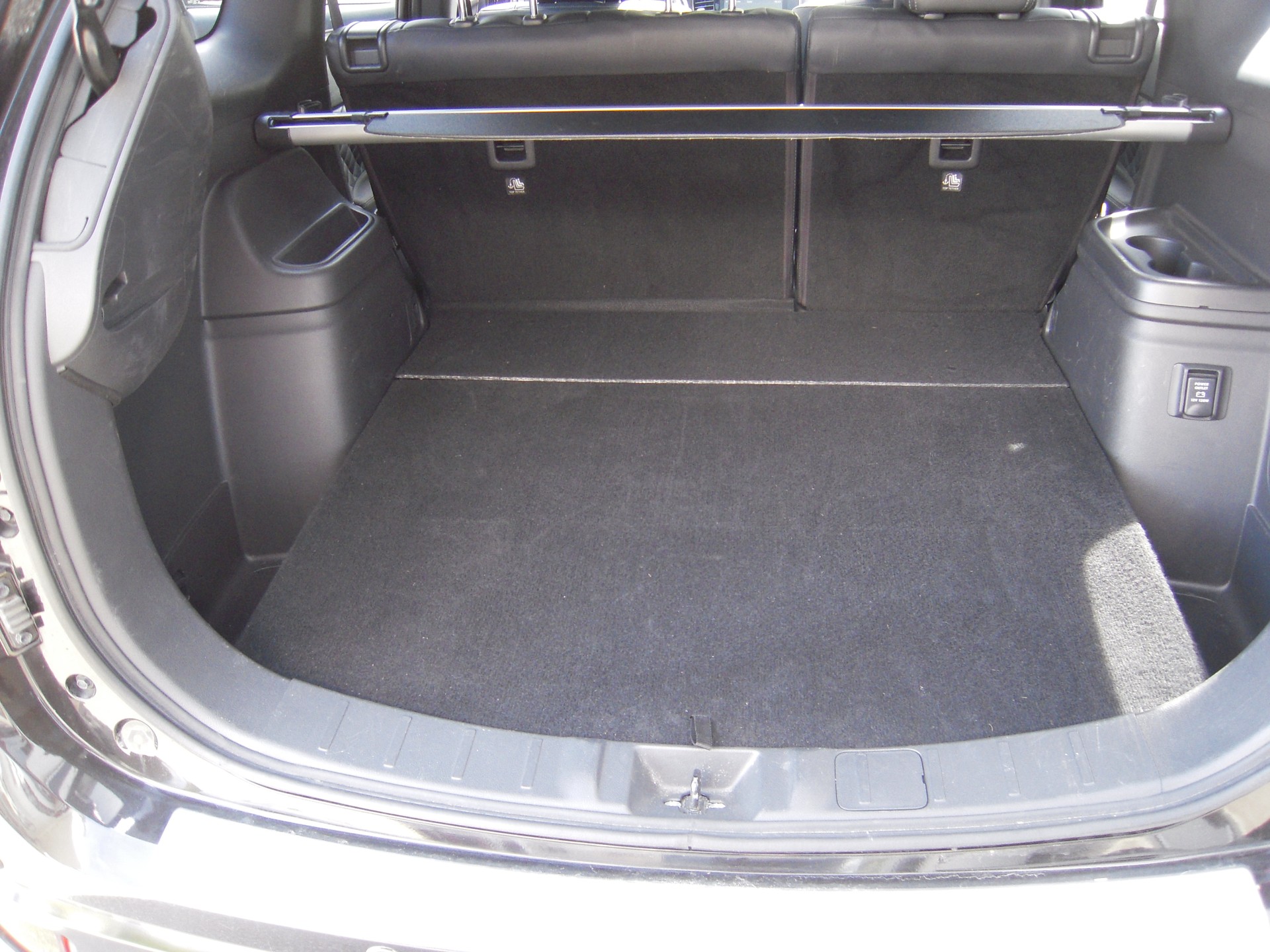 MITSUBISHI Outlander 2.4 PHEV Diamond S-Edition 4WD Automatic-image-6