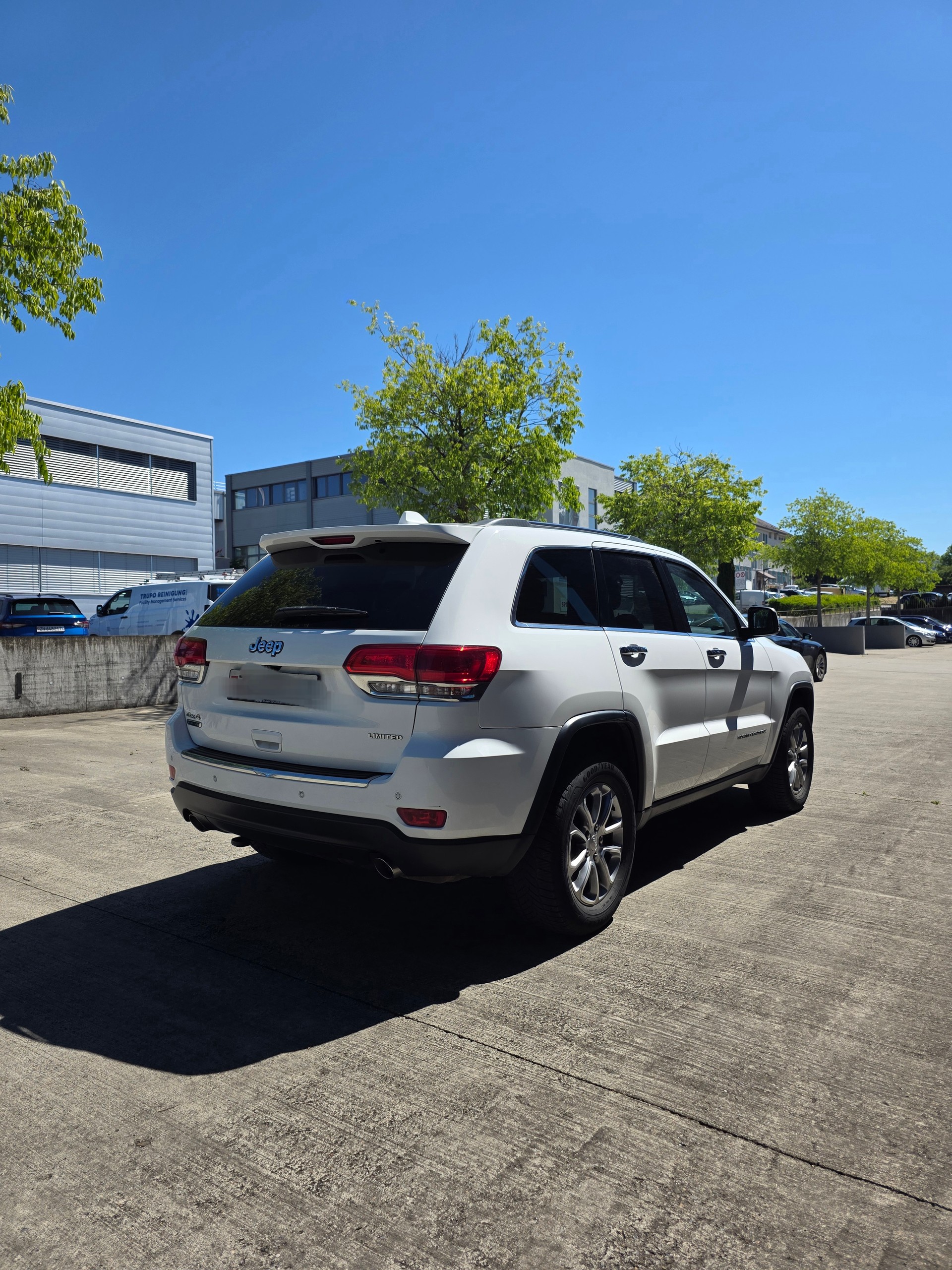 JEEP 3.0 CRD 250 Limited-image-4