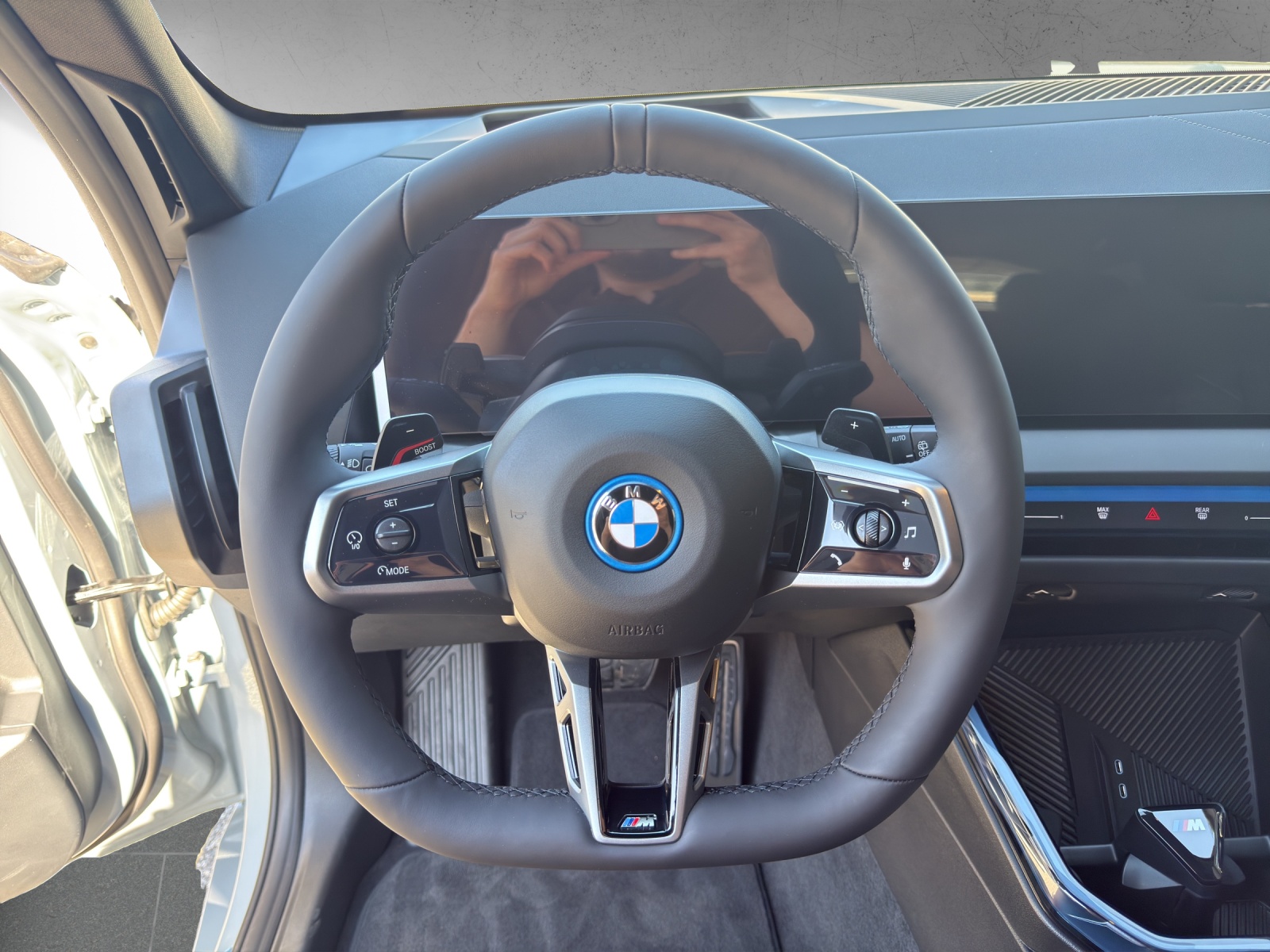 BMW X3 xDrive 30e M Sport-image-12