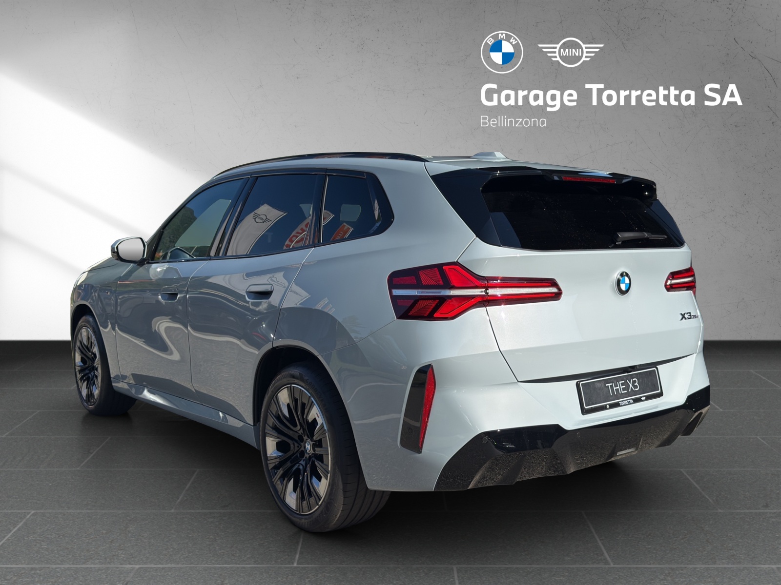 BMW X3 xDrive 30e M Sport-showroom-element-2