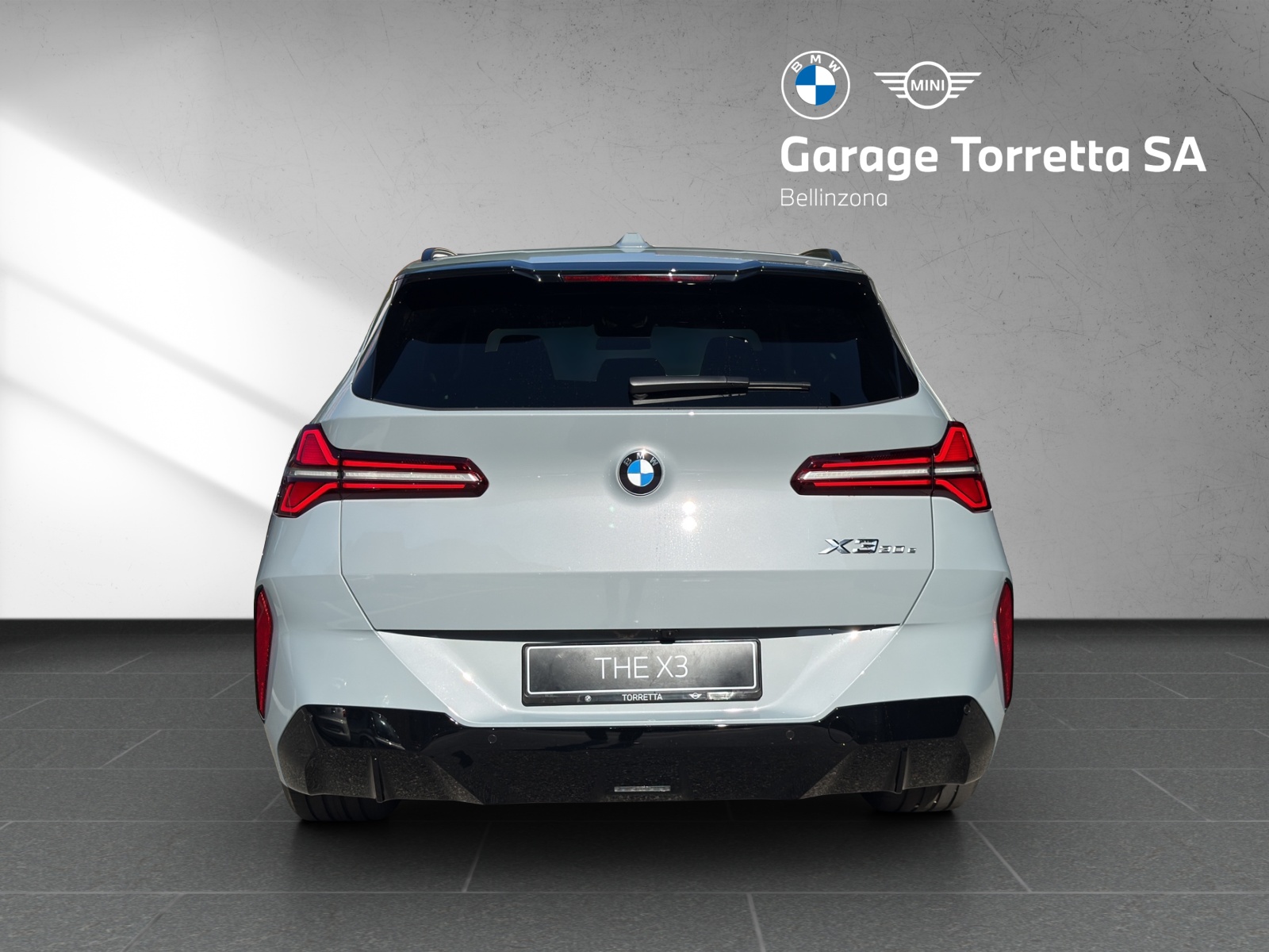 BMW X3 xDrive 30e M Sport-showroom-element-3