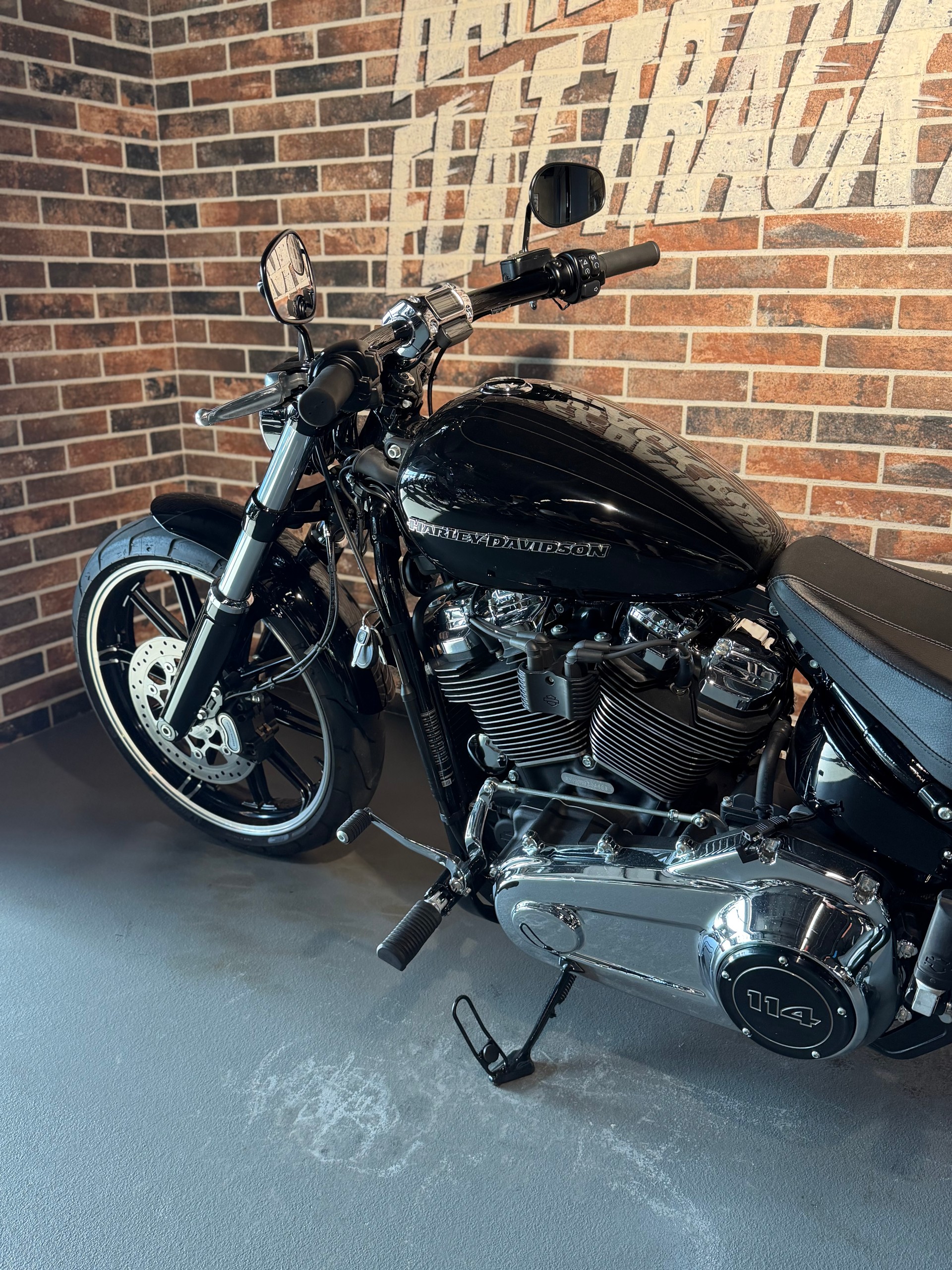 HARLEY-DAVIDSON FXBRS Breakout 114-image-3
