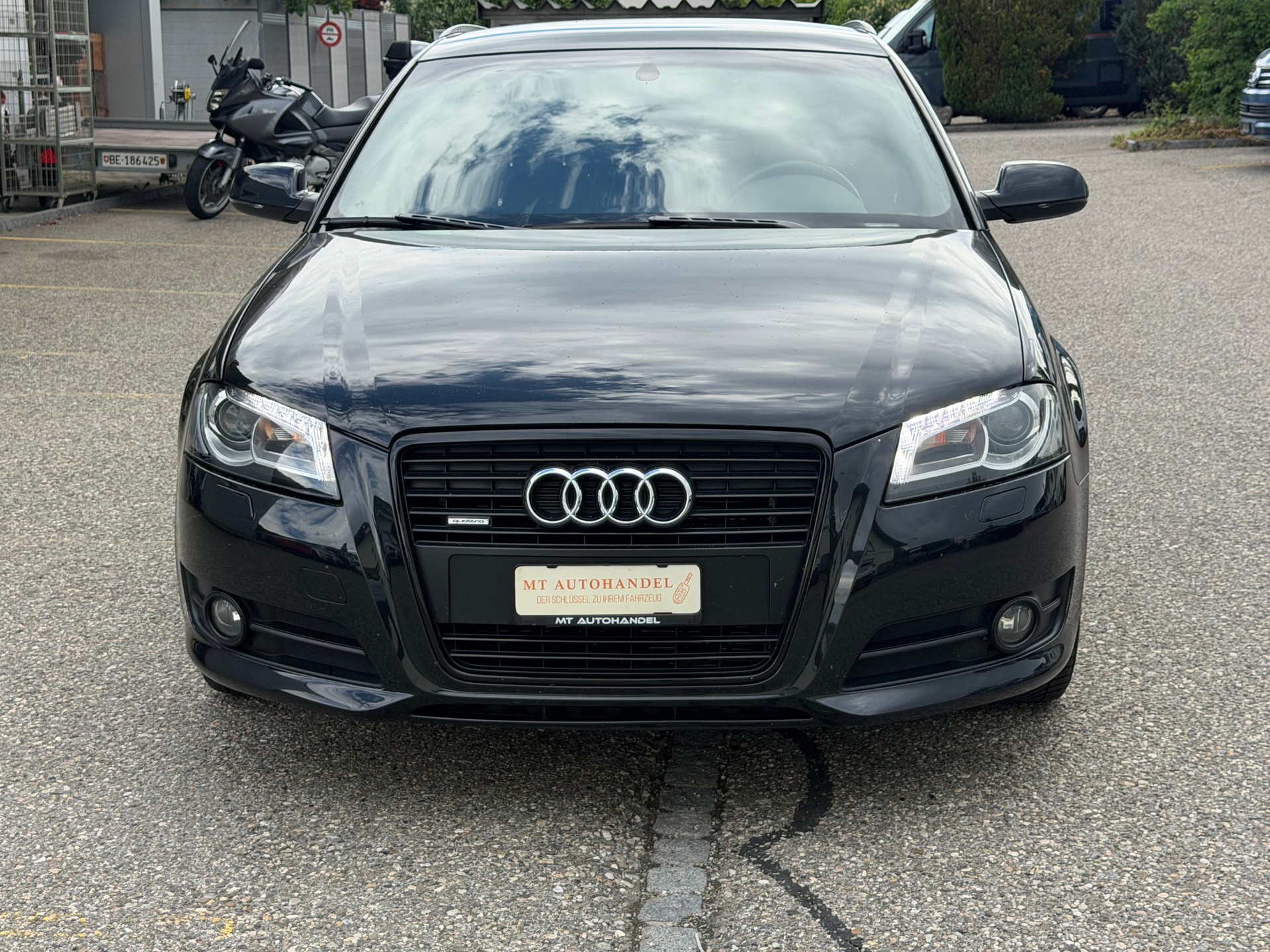 AUDI A3 Sportback 2.0 TDI Ambiente quattro-showroom-element-2