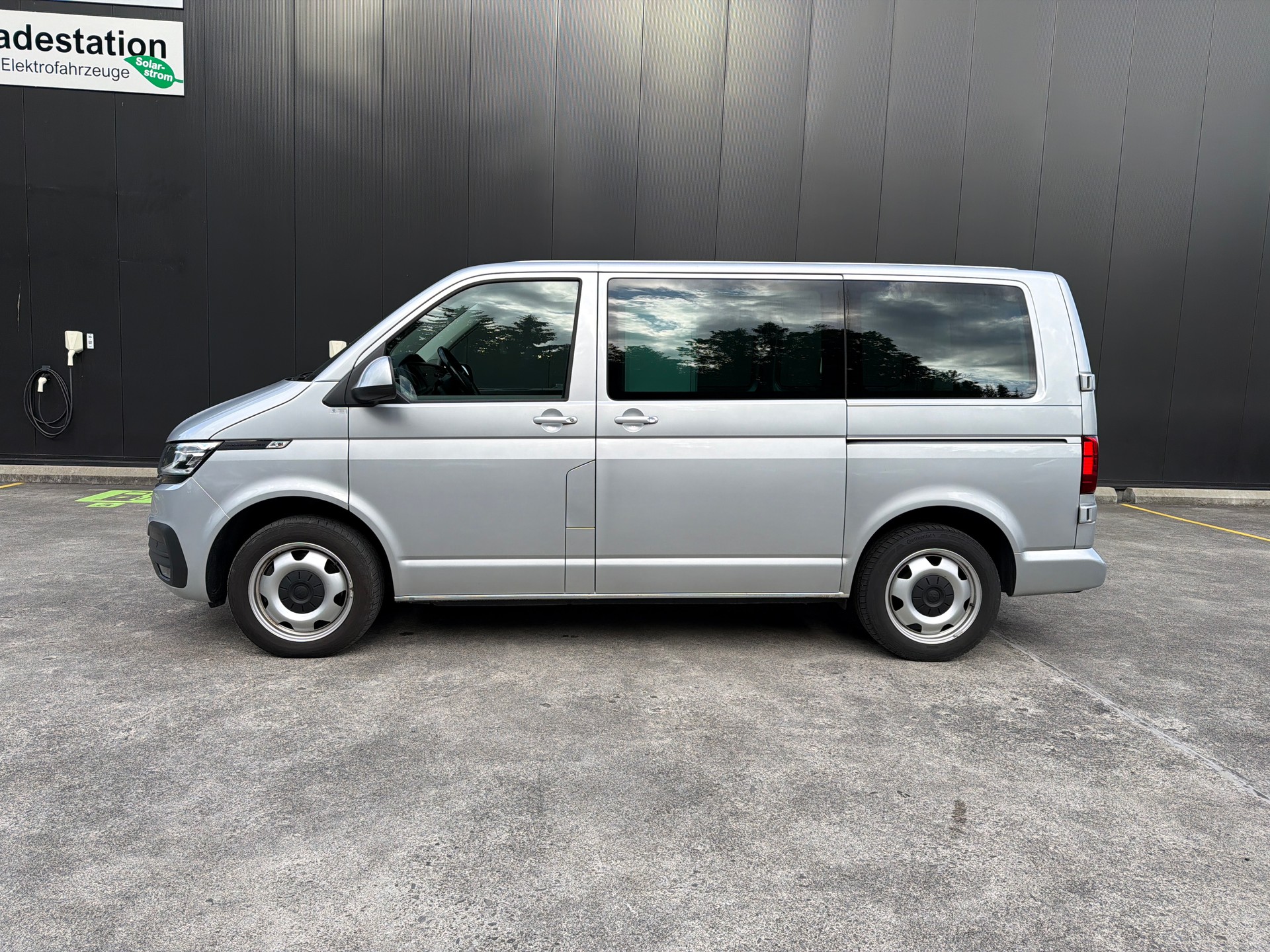 VW T6.1 2.0 Bi-TDI 4Motion DSG-image-1