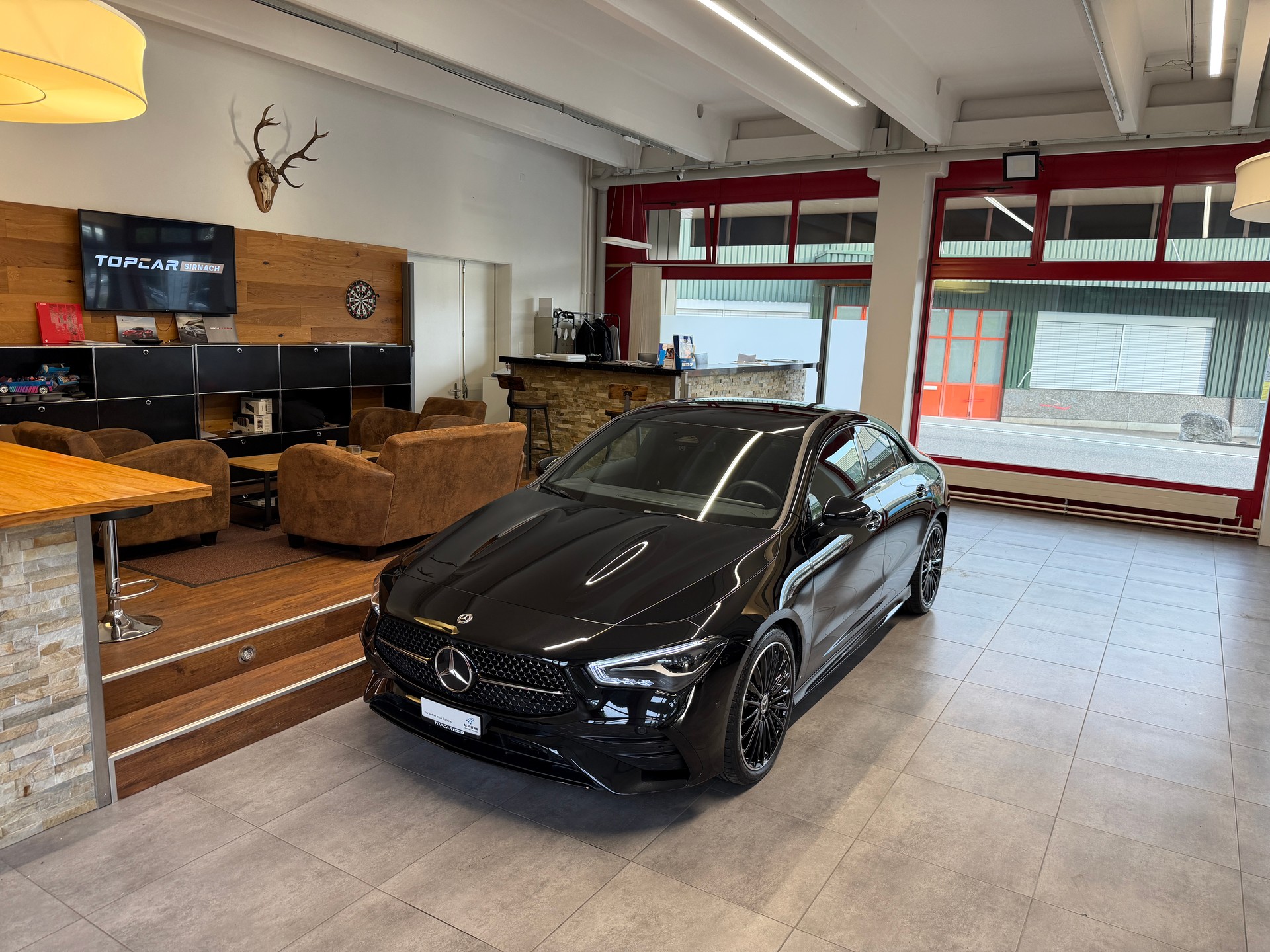 MERCEDES-BENZ CLA 200 7G-DCT AMG Line