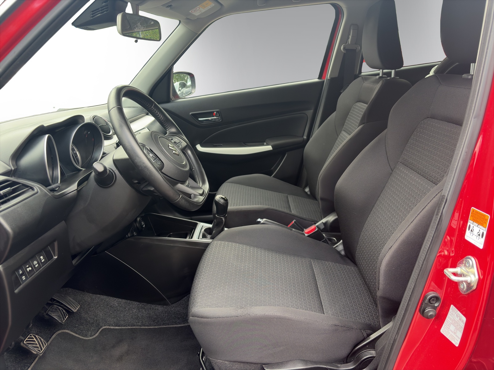 SUZUKI Swift 1.2iGeneration Hybr-image-6
