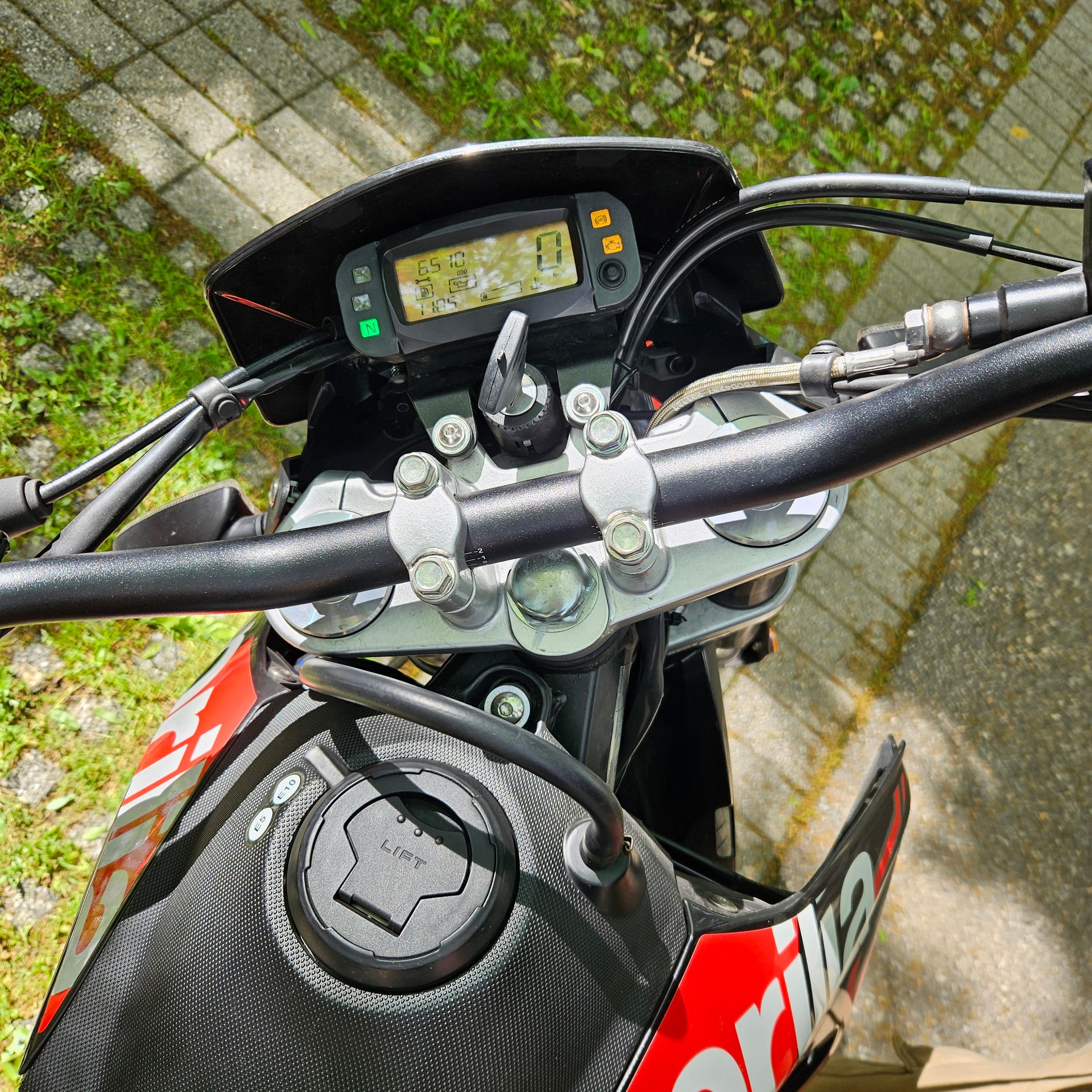 APRILIA SX 125-image-3