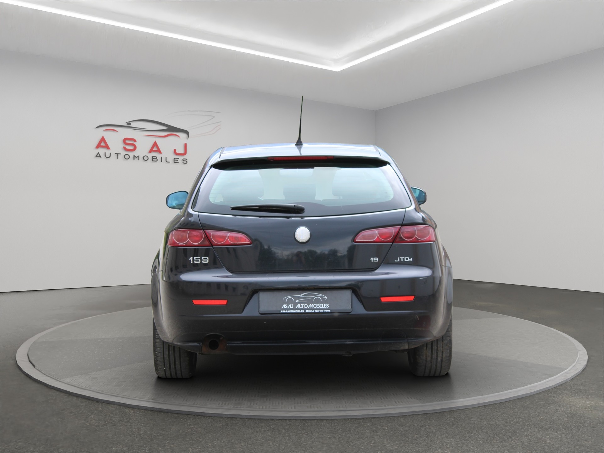 ALFA ROMEO 159 Sportwagon 1.9 JTD TI Q-Tronic-image-3