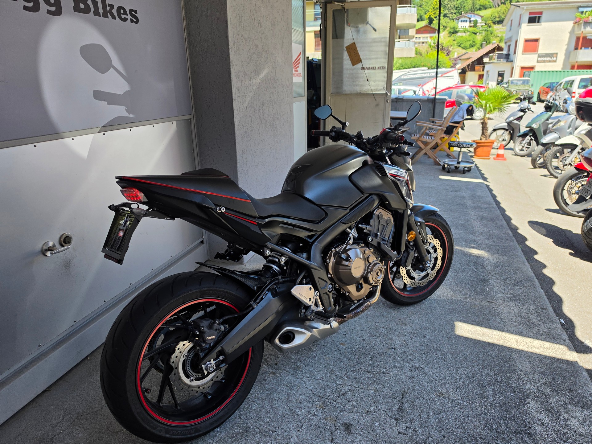 HONDA CB 650 F ABS-image-1